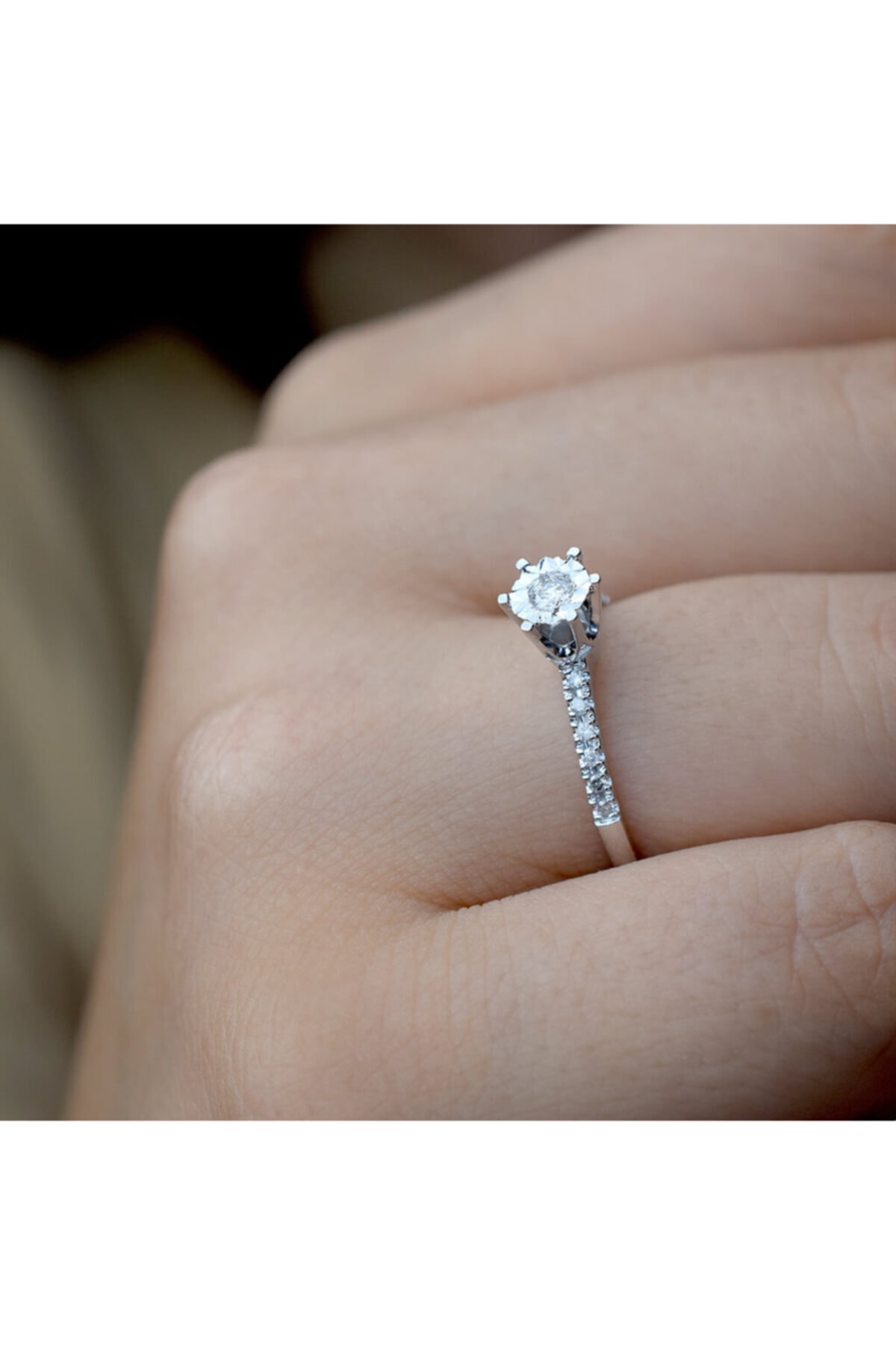 Lilarote Pırlanta 0.15 Ct. Tektaş Pırlanta Yüzük 6 Tırnaklı