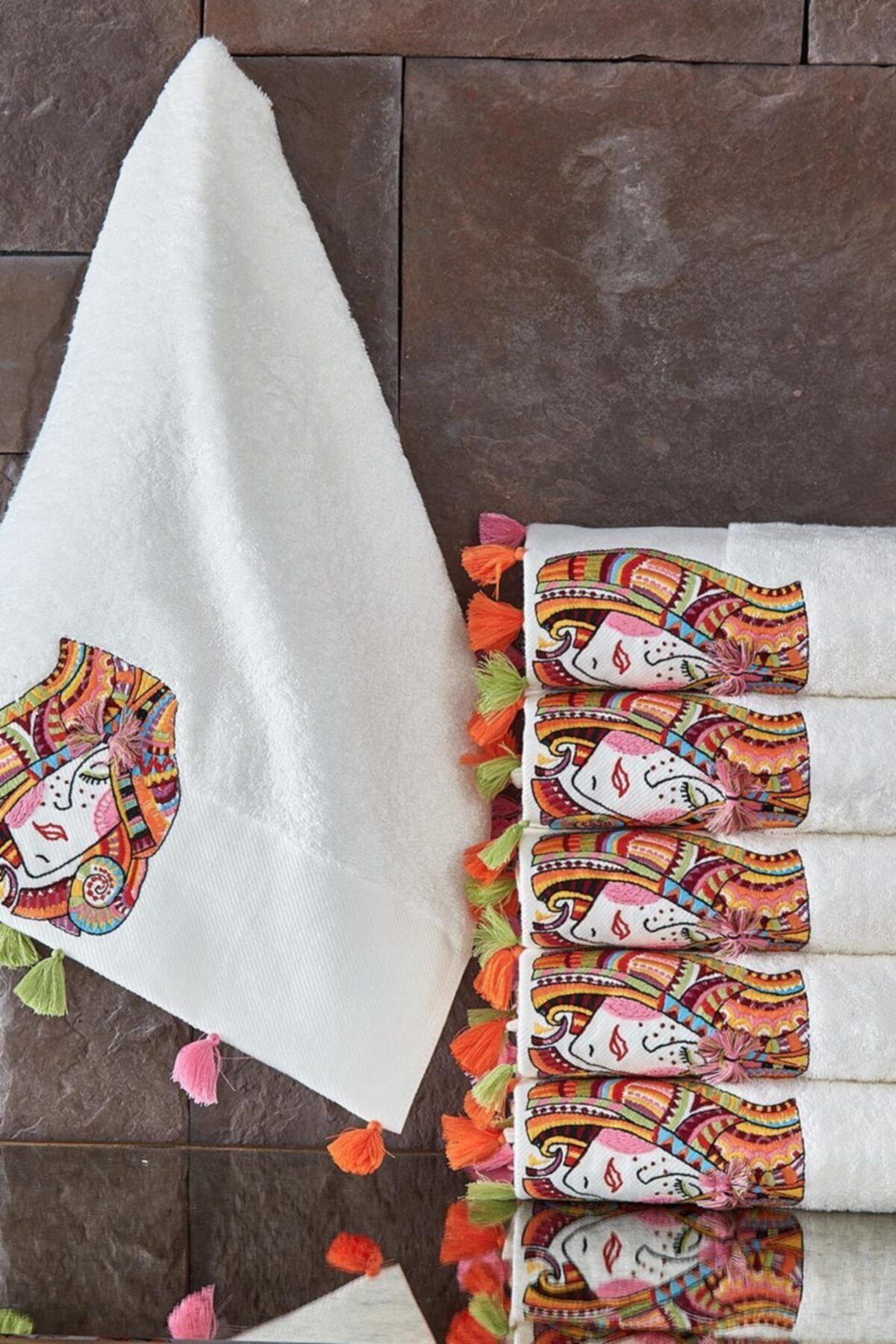 Beige discount hand towel