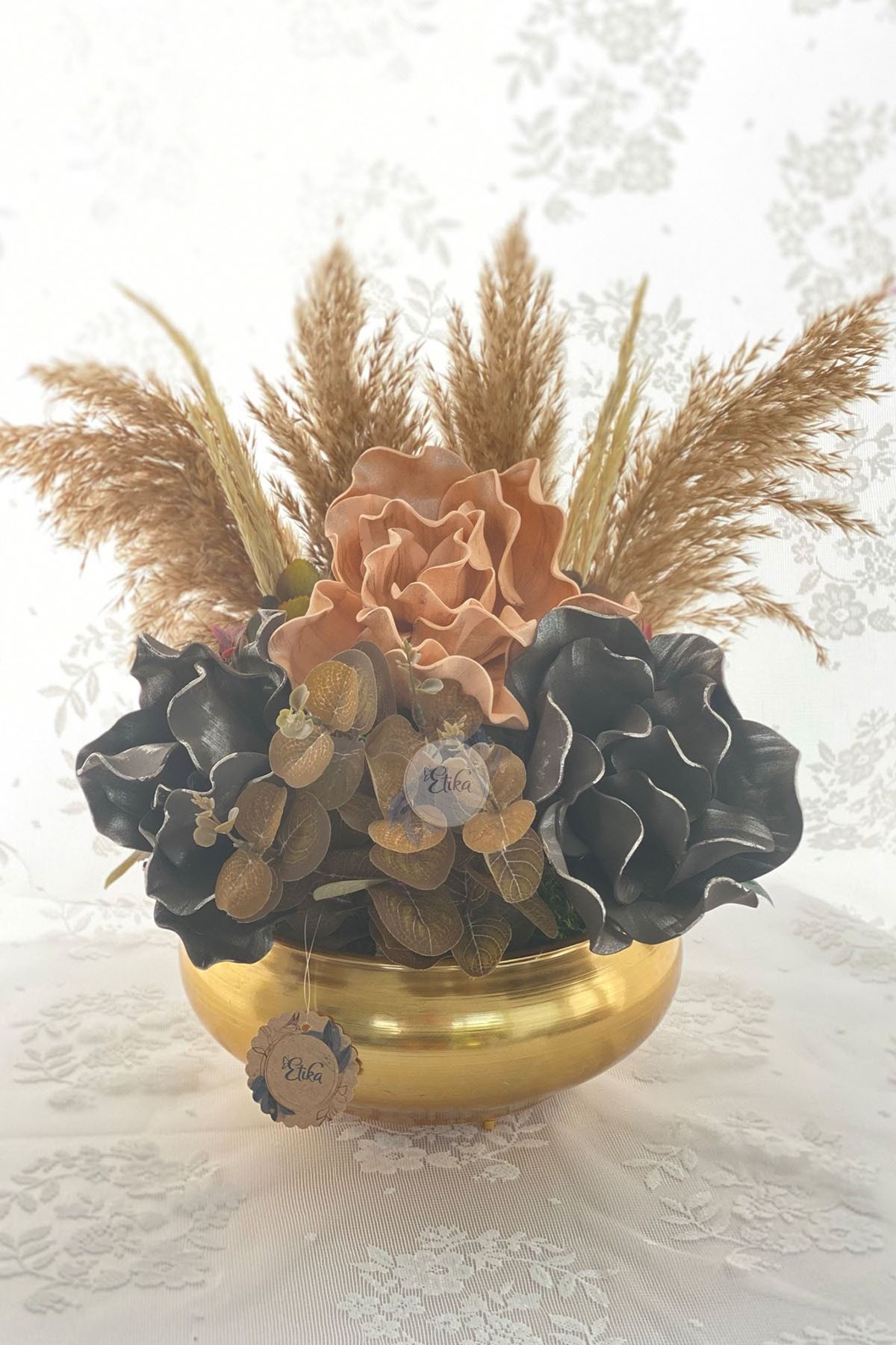 Etika Flowers Gold Vazoda Pampas Ve Dev Çiçek