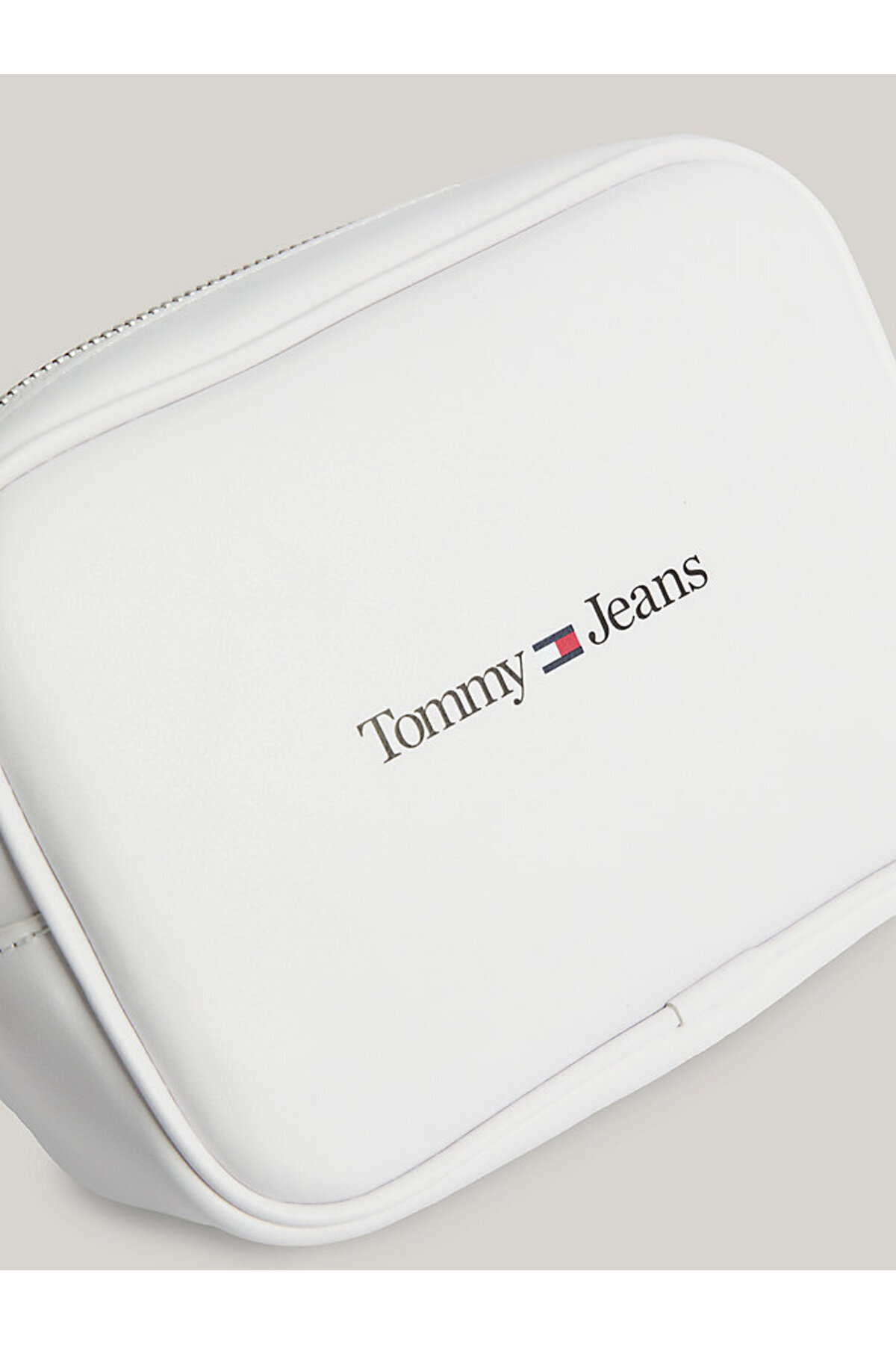 کیف دوربین با لوگوی تامی جین