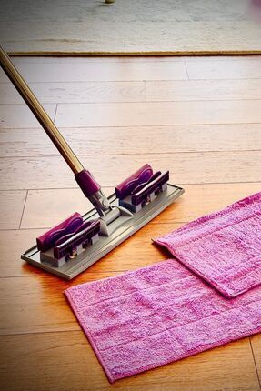 Pratik ve Şık Cam, Fayans, Duvar ve Ahşap Parke Yüzey Temizleyici Mikrofiber Mandallı Mop, Paspas Image 0