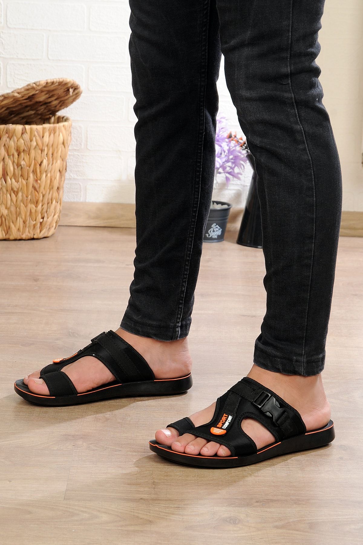 Dexter flip flops sale