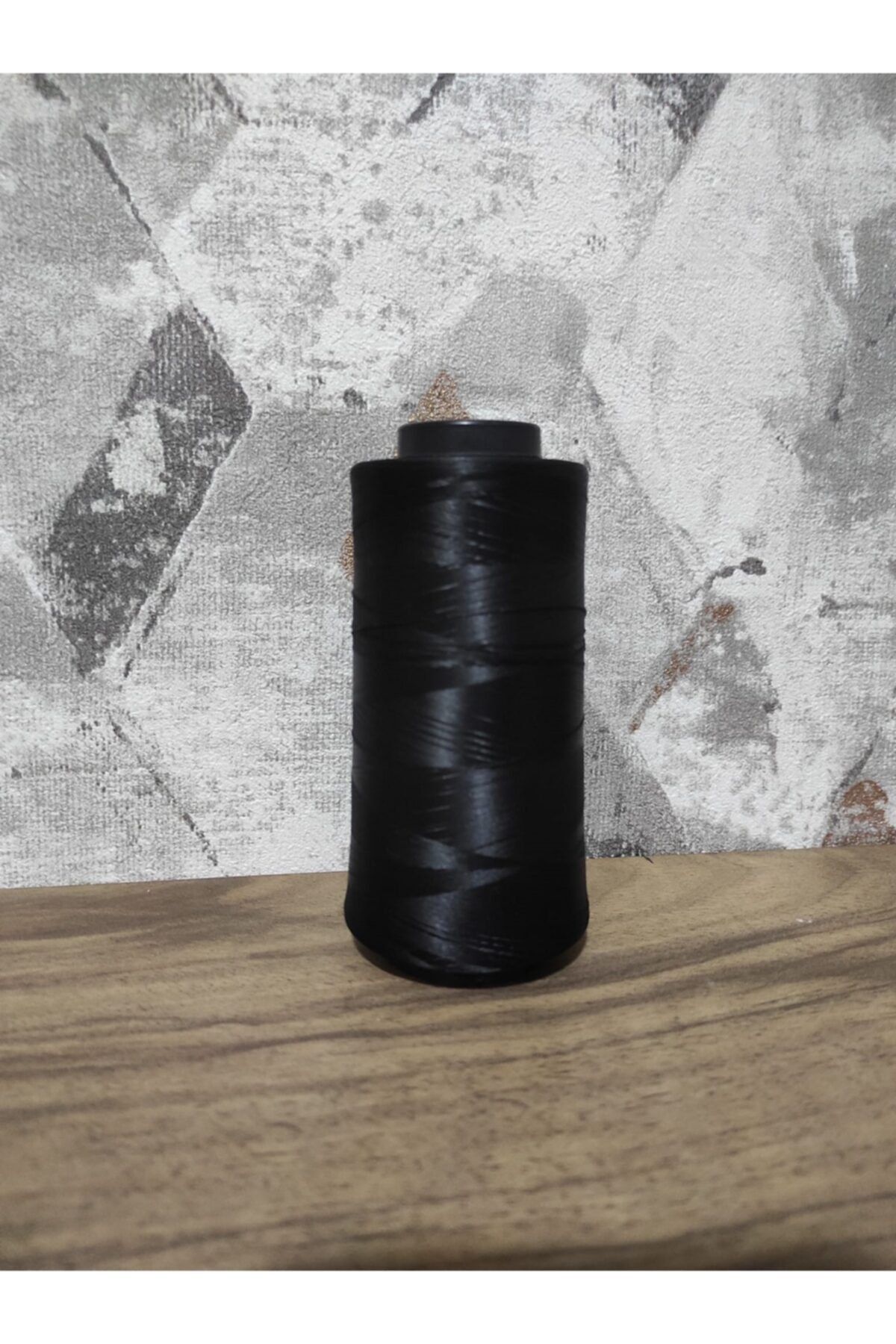 fabricorg %100 Polyester 150 Denye Overlok Ipliği 5000 Mt Siyah
