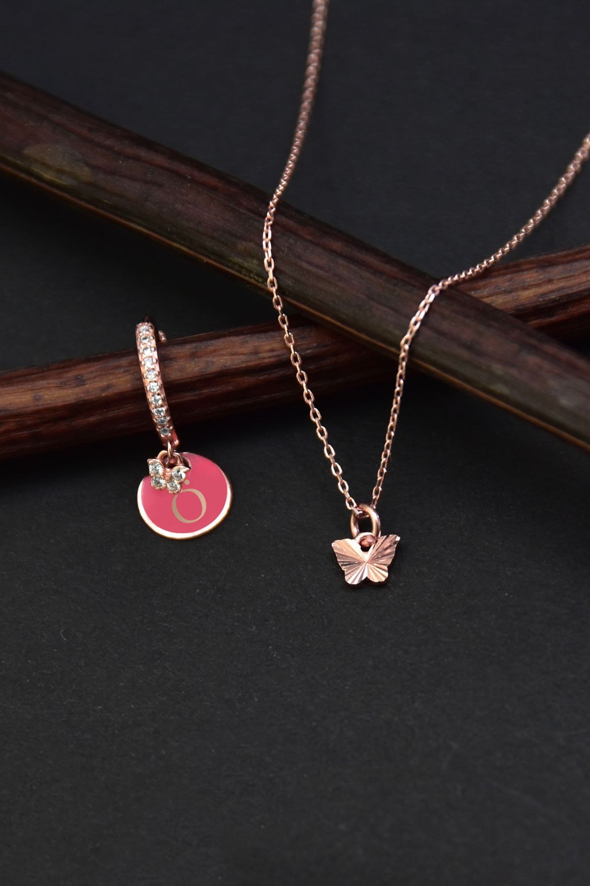 Elika Silver Kadın Kelebek Figürlü Kolye Harfli Taşlı Halka Küpe Kolye 925 Ayar Gümüş Set