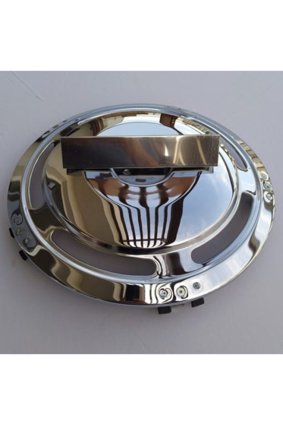KAPSAN 17.5 Inç 403 Nikel Jant Kapağı Ve Piramit Fırfır, Adet (ŞİŞKİN)
