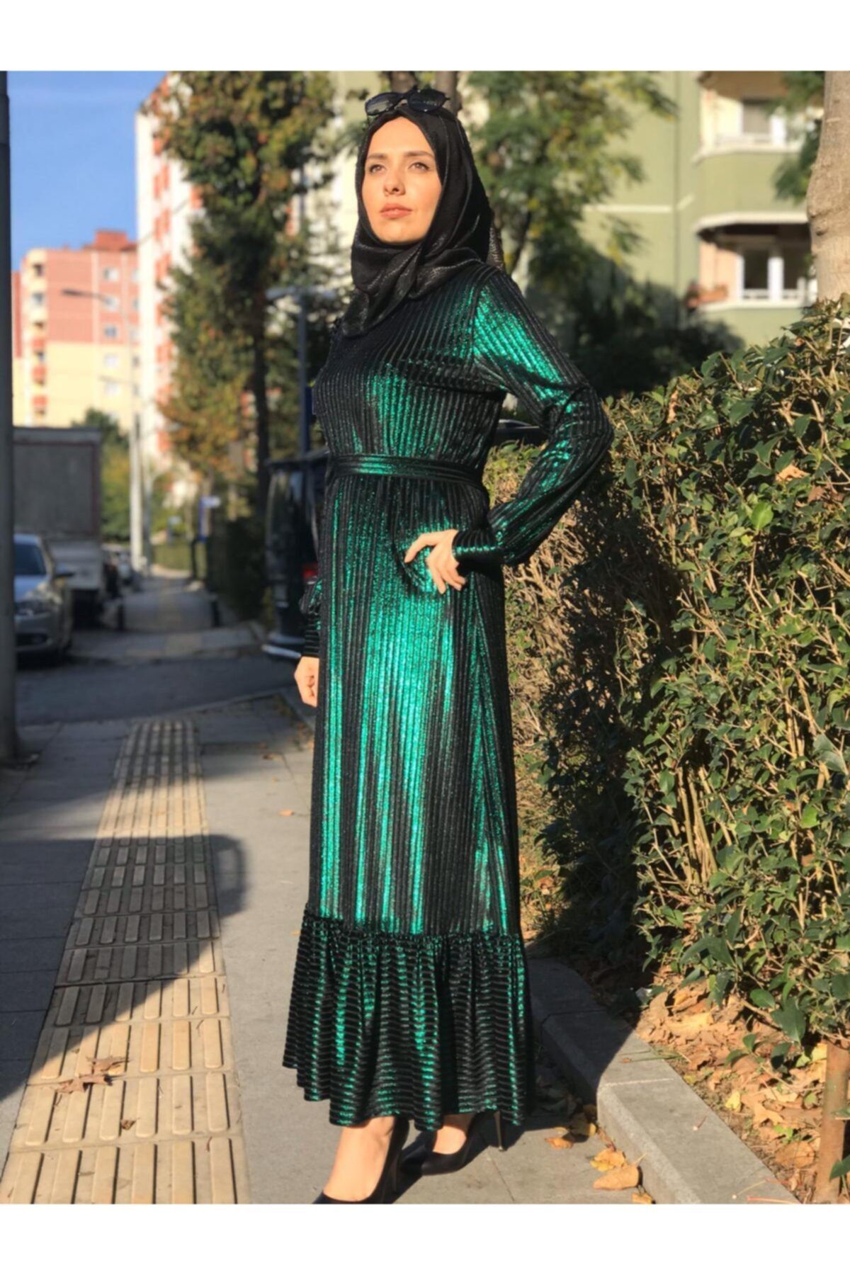 Beyaz Tesettür Abiye Tesettür