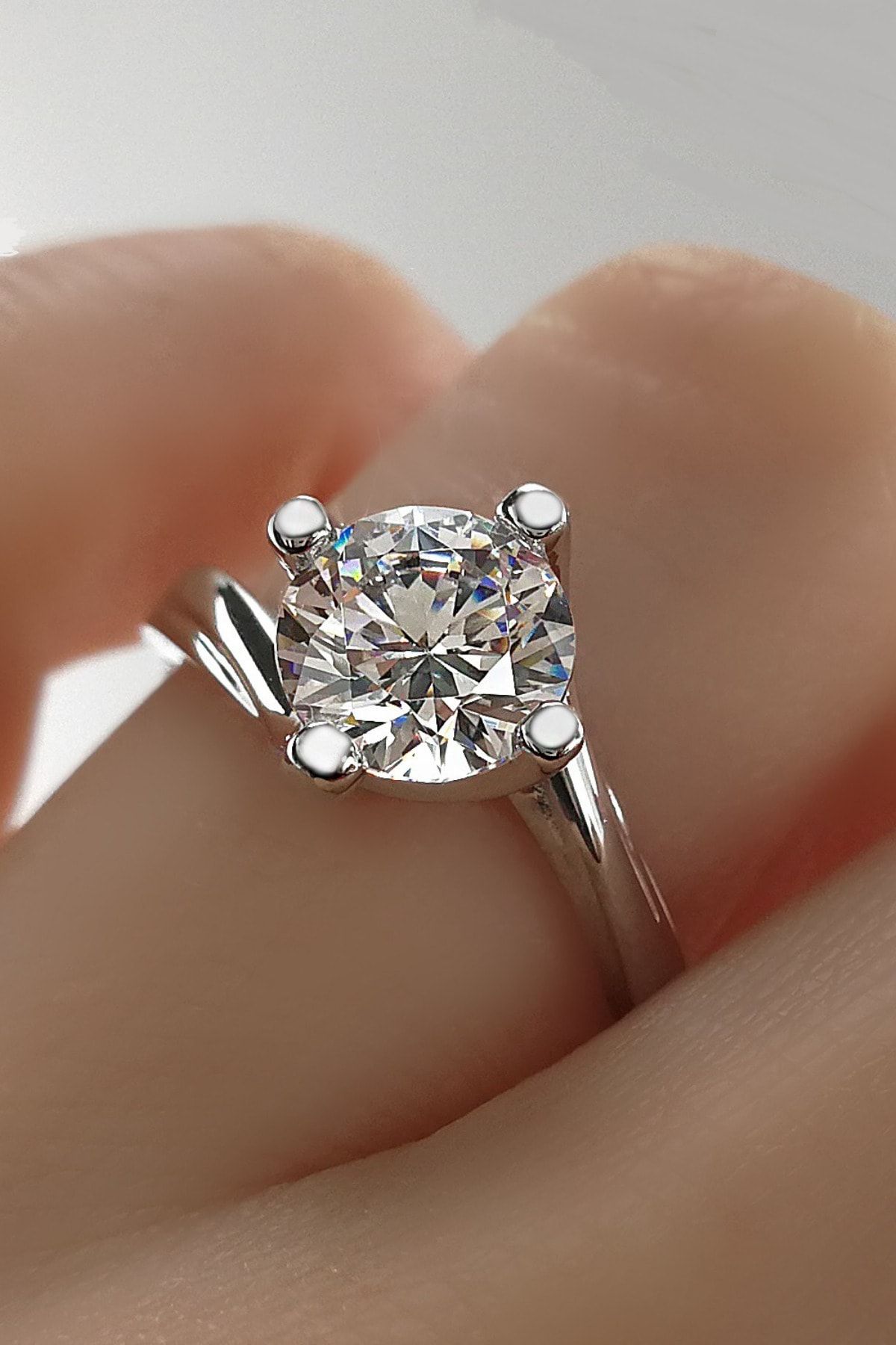 Crystal Diamond Zirconia Sertifikalı, Kavuşma Model Laboratuvar Pırlantası 1 Karat Tektaş Yüzük