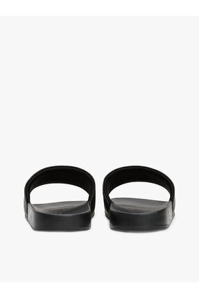 Hılfıger Flags Pool Slıde Image 3