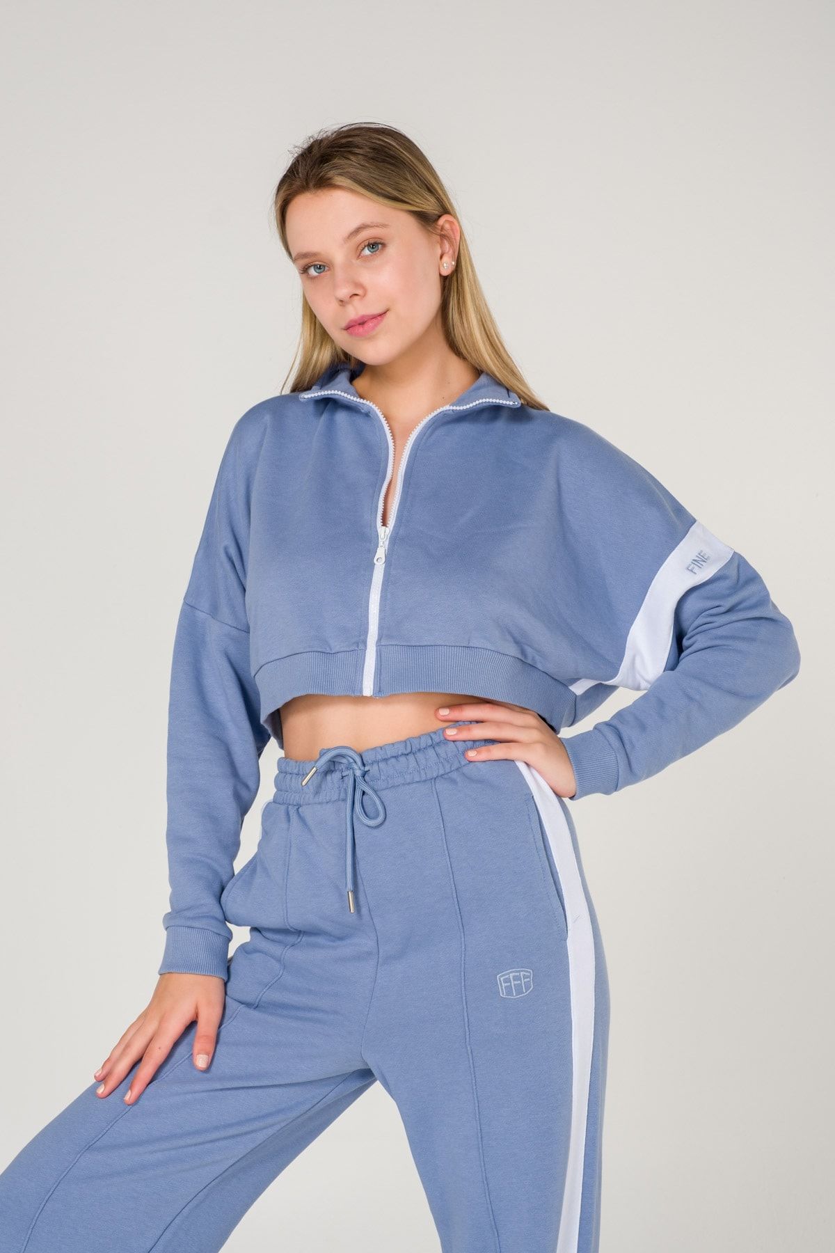Fineapple Mavi Fermuarlı Crop Sweatshirt