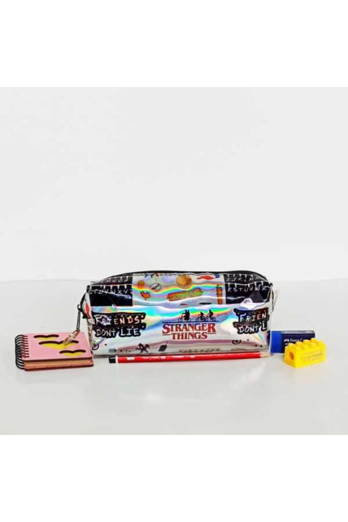 muyoso Stranger Things Baskılı Hologram Kalemlik Makyaj Çantası