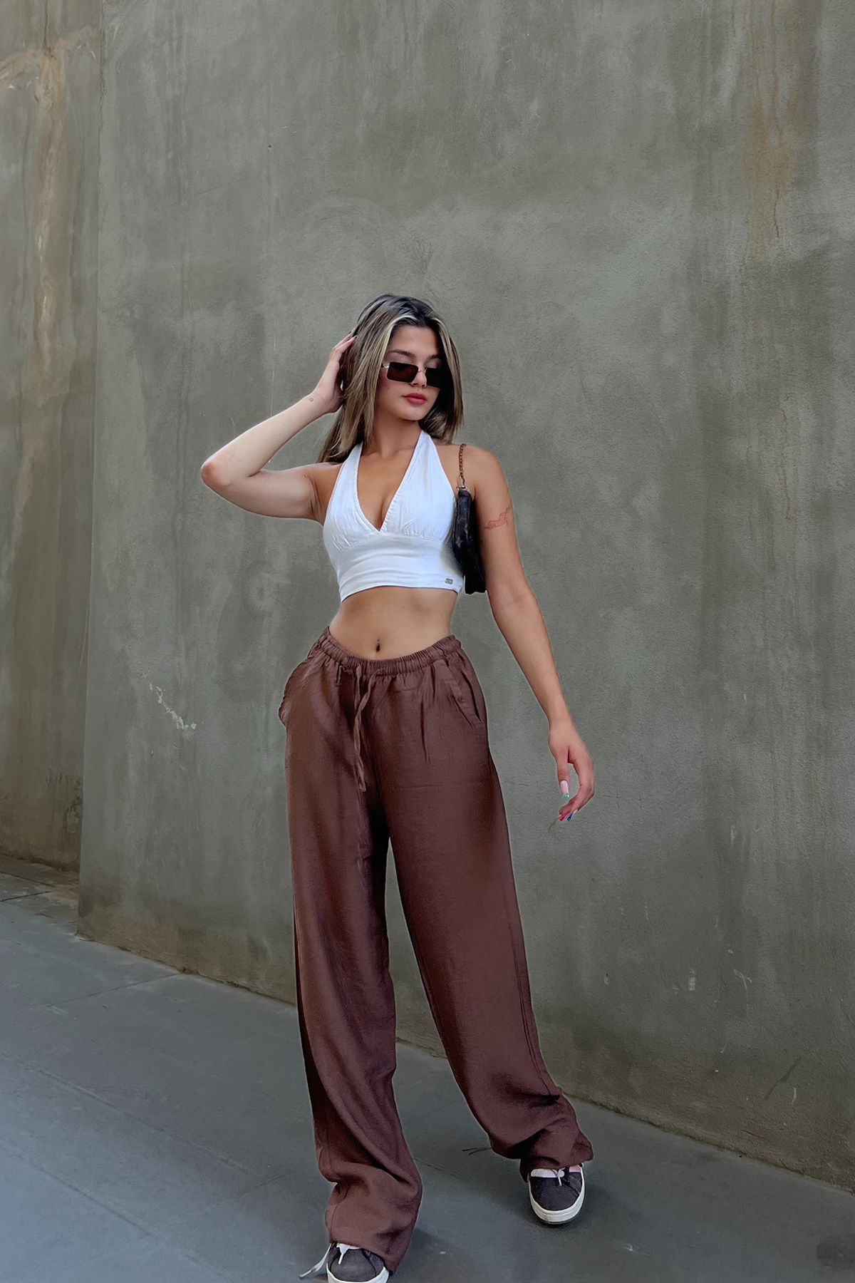 شلوار مخلوط قهوه ای