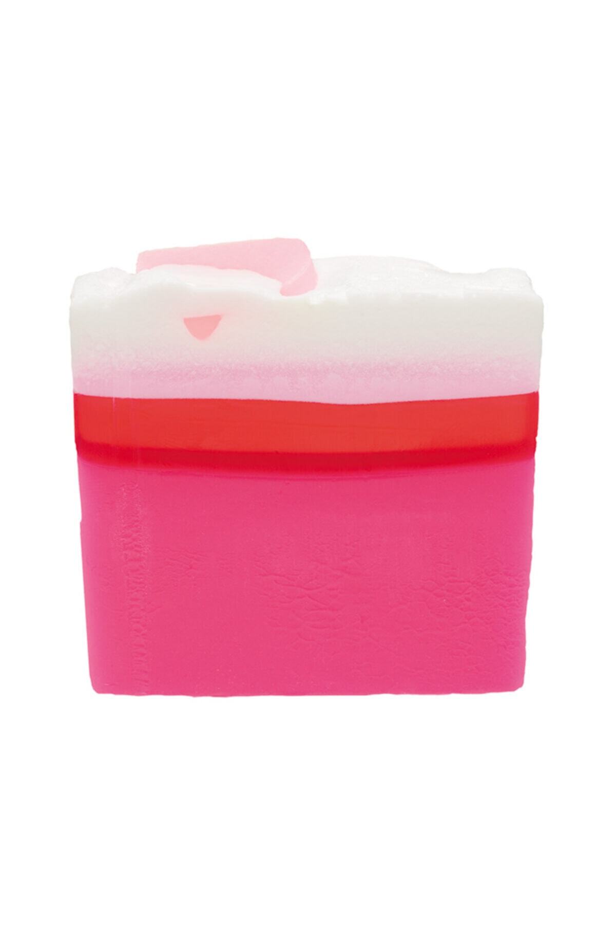 Bomb Cosmetics Love Cloud Sabun Dilimi 100g