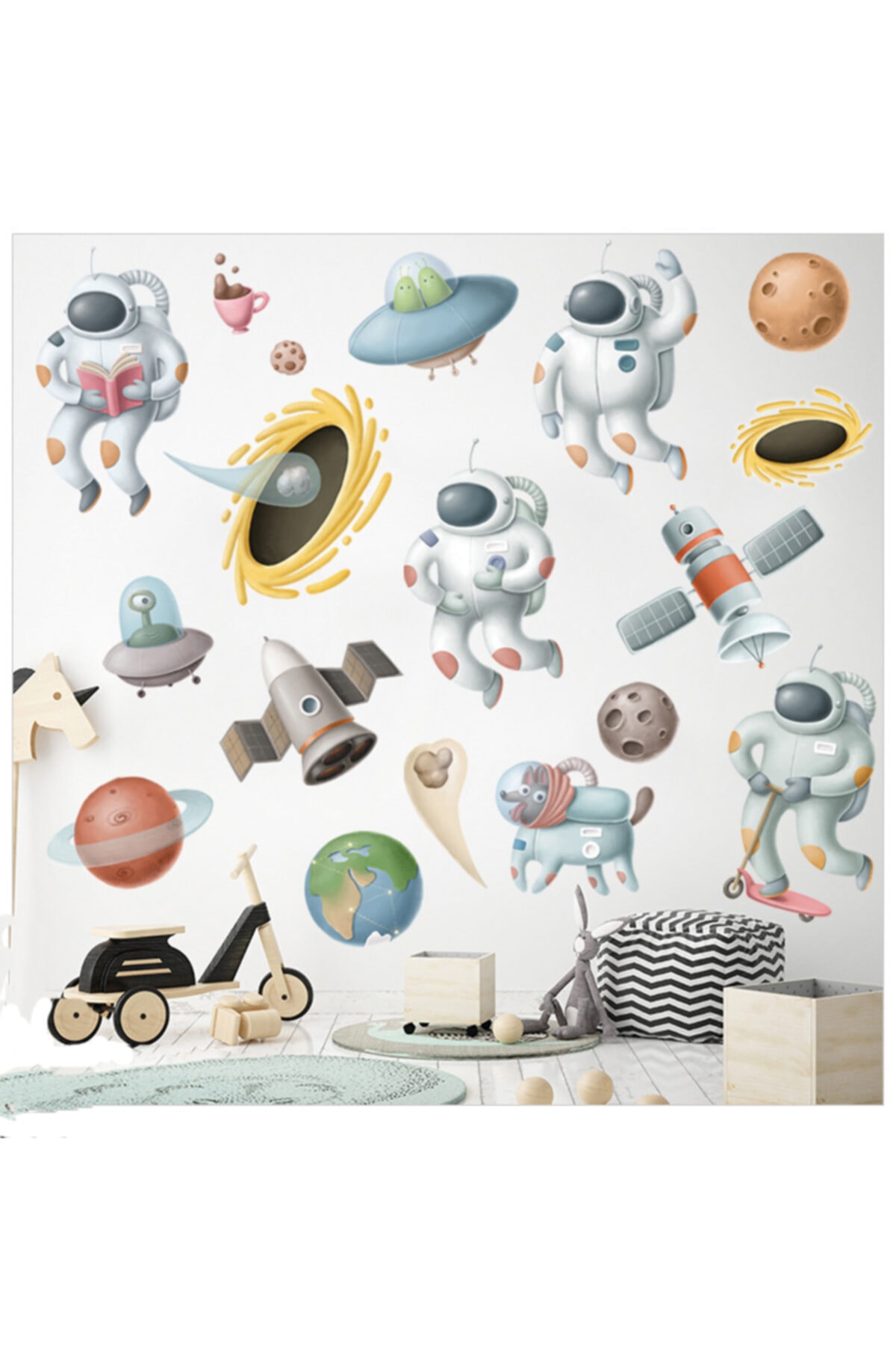 Famelya Astronot Ve Gezegenler Bebek & Çocuk Odası Duvar Sticker Çıkartma Seti