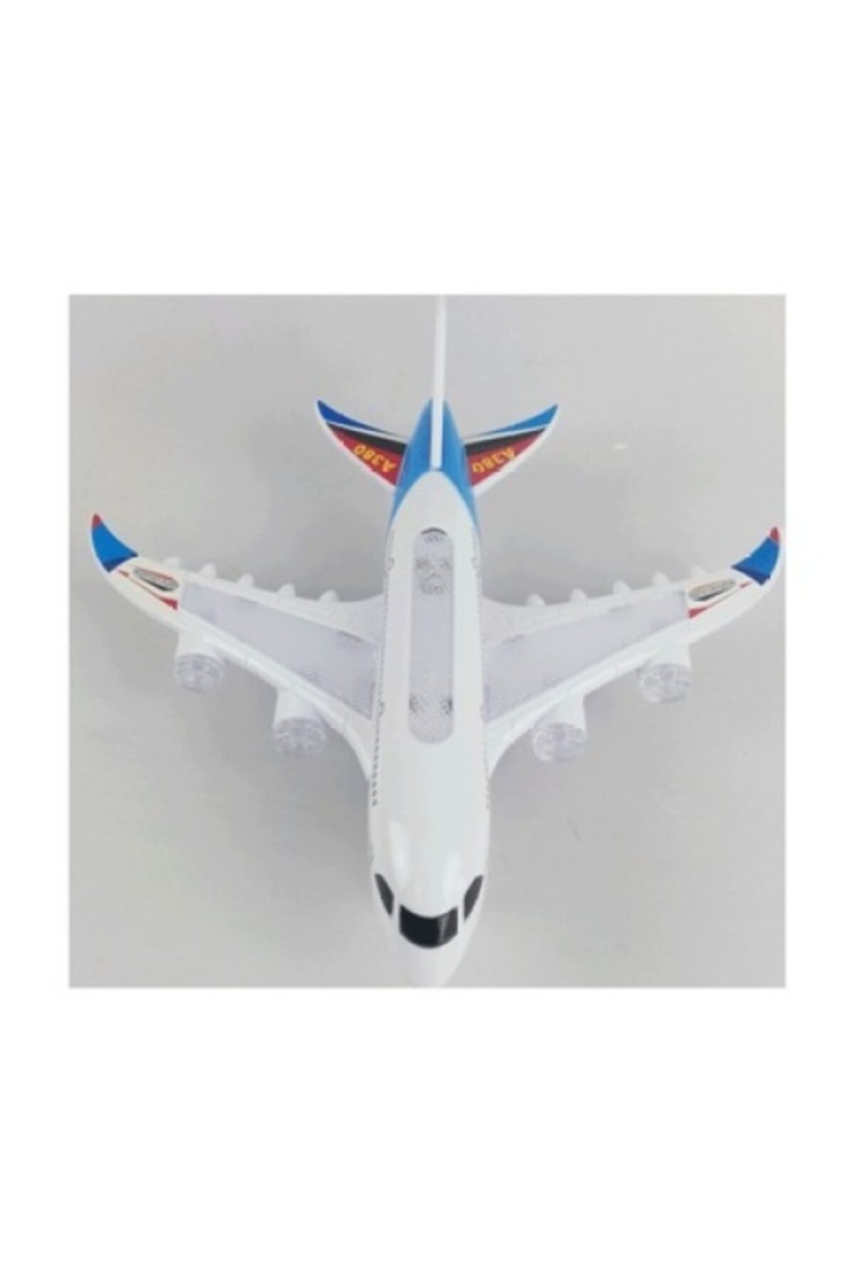 Toys Pilli Işıklı Yolcu Uçağı Küçük