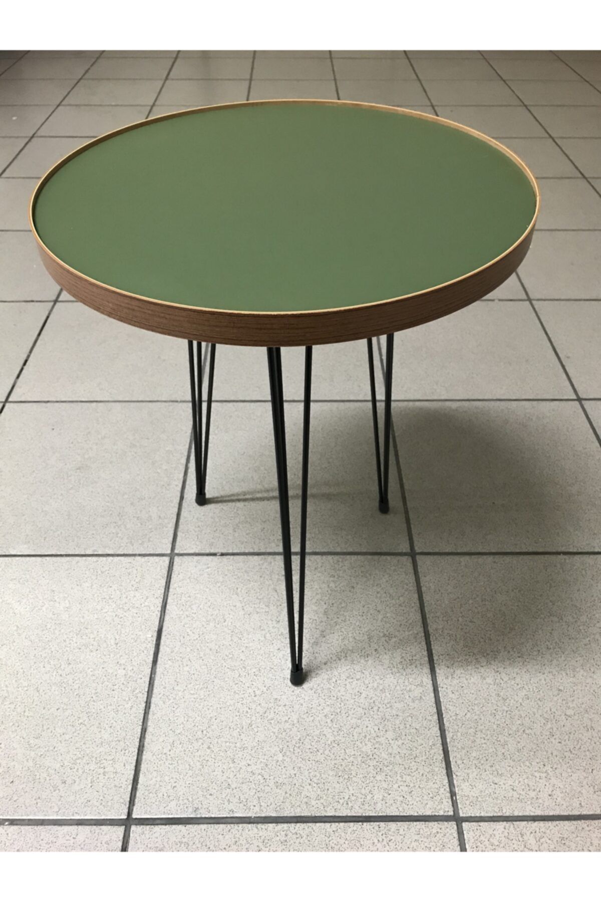 damila 3 Ayaklı (metal) Yan Sehpa Mdf