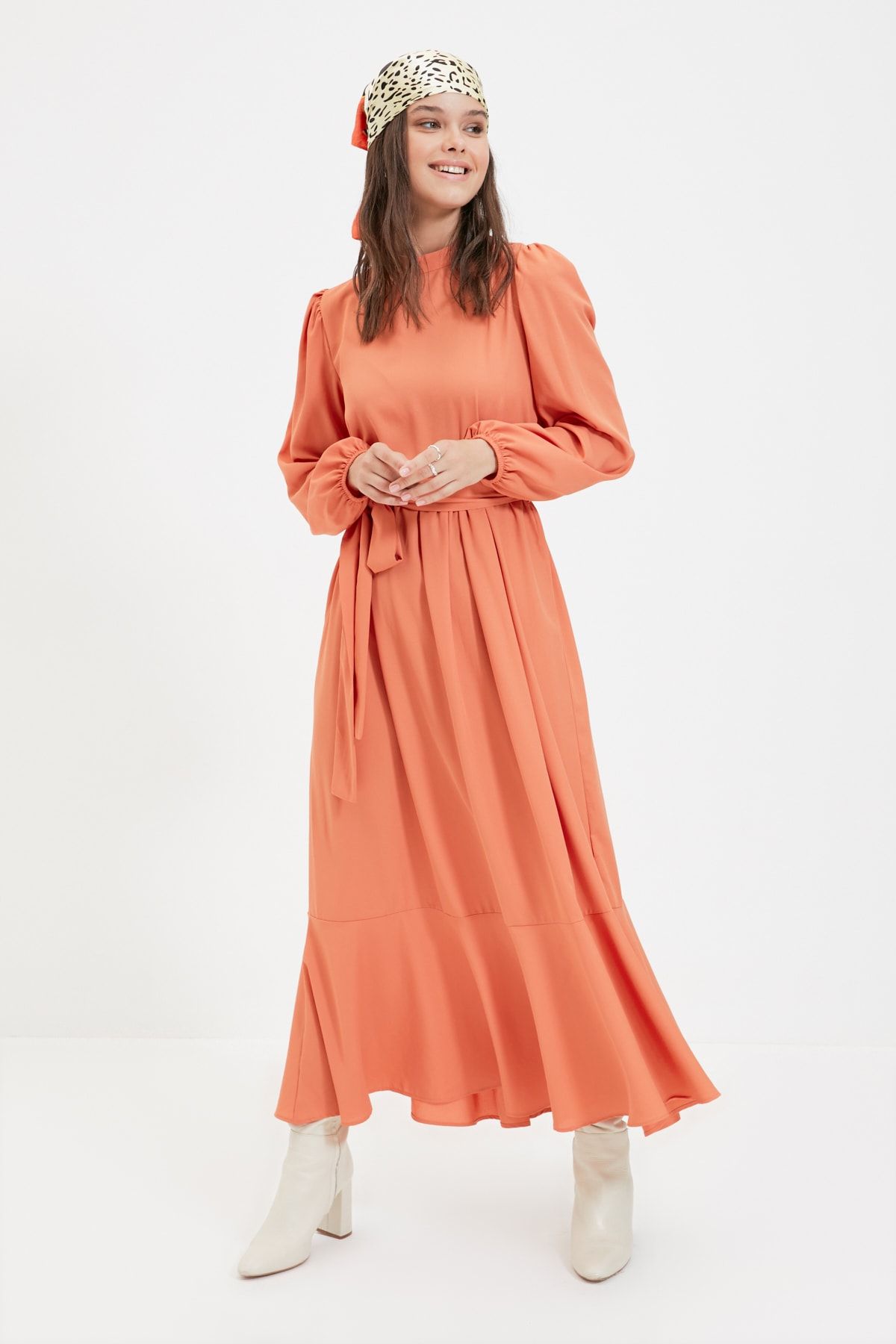Trendyol Modest Kiremit Dik Yaka Kuşaklı Elbise TCTAW22EB0073