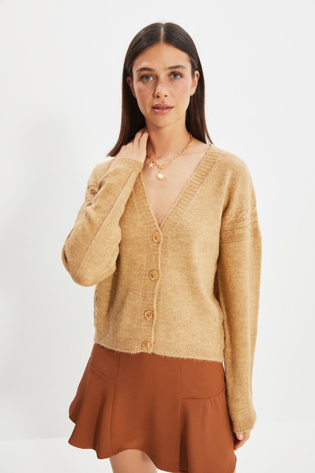 TRENDYOLMİLLA Camel Düğmeli Triko Hırka TWOAW22HI0339