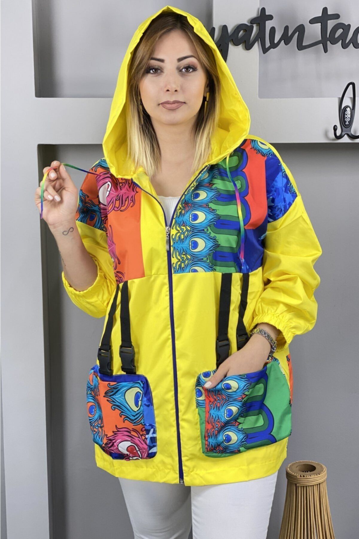 Chicbag Klips Detay Desenli Yağmurluk