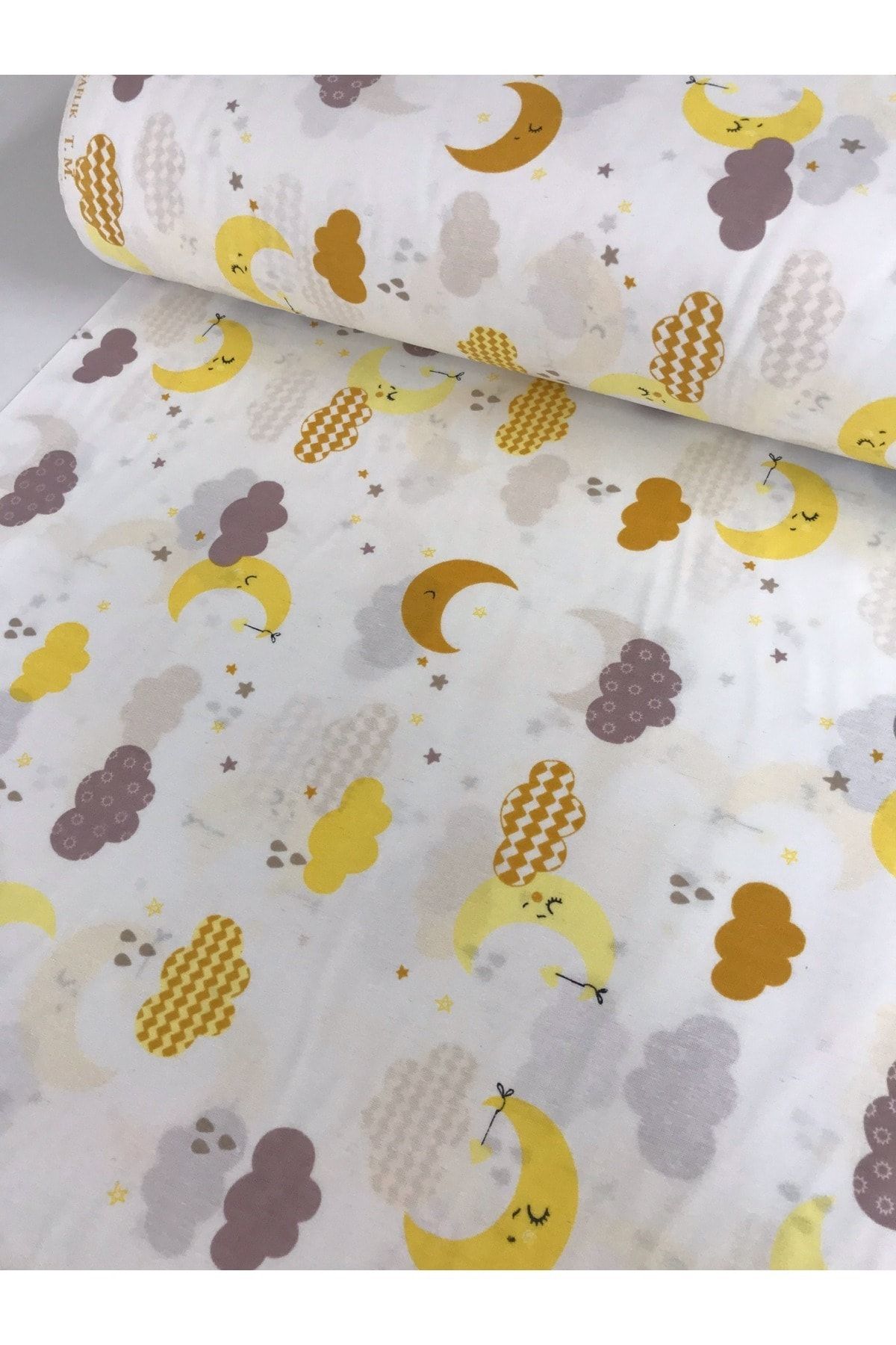 Bebek Özel Pamuklu Bebek Çocuk Lastikli Çarşaf 50x90 Beyaz Sarı Ay Bulut