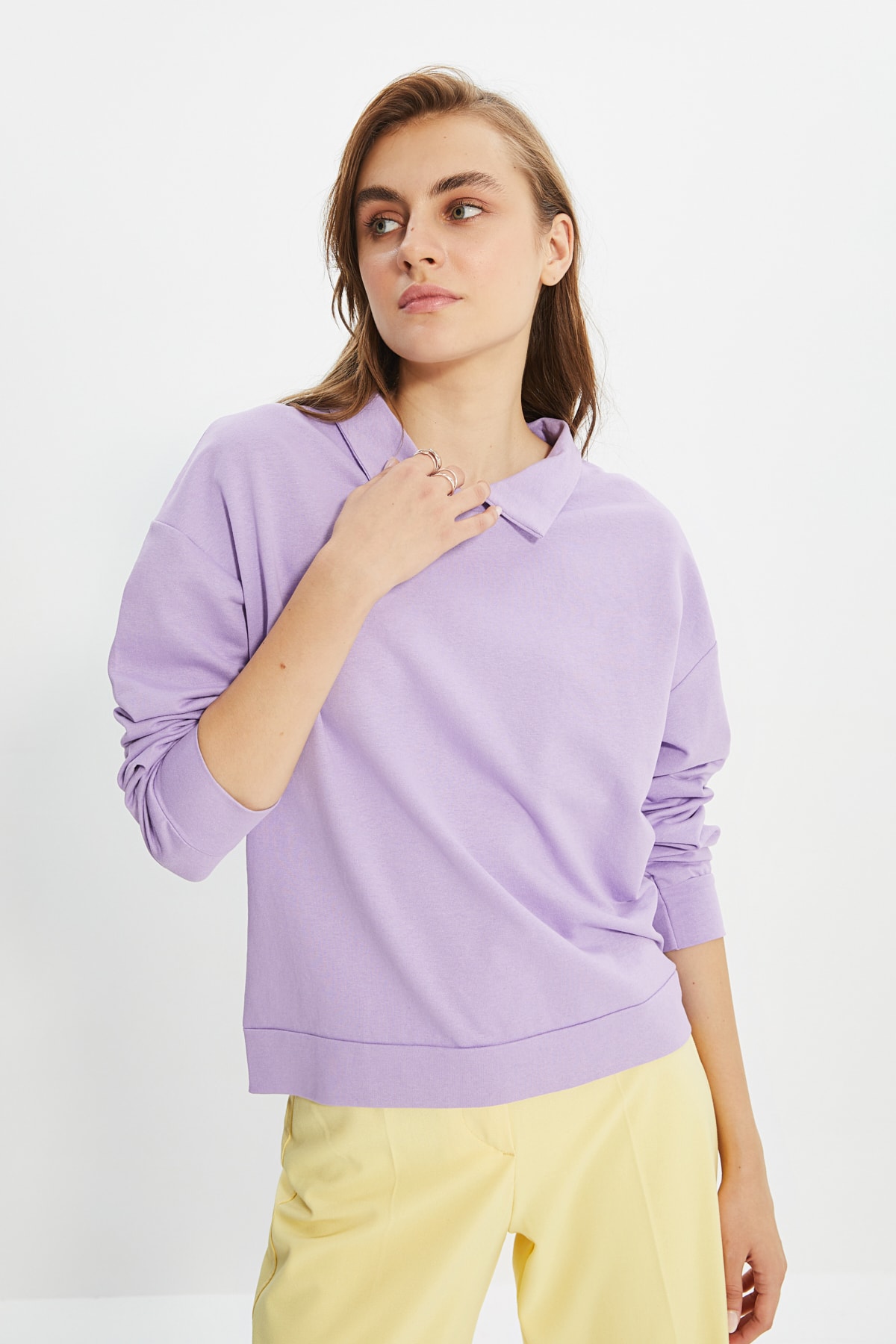 TRENDYOLMİLLA Lila Gömlek Yaka Basic Örme Sweatshirt TWOAW21SW0042