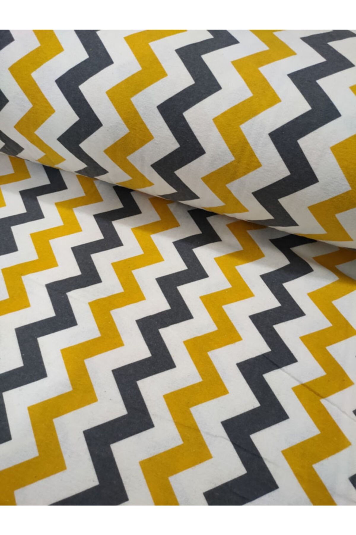 çeyizdünyası Zigzag Flanel Pazen Kumaş Sarı