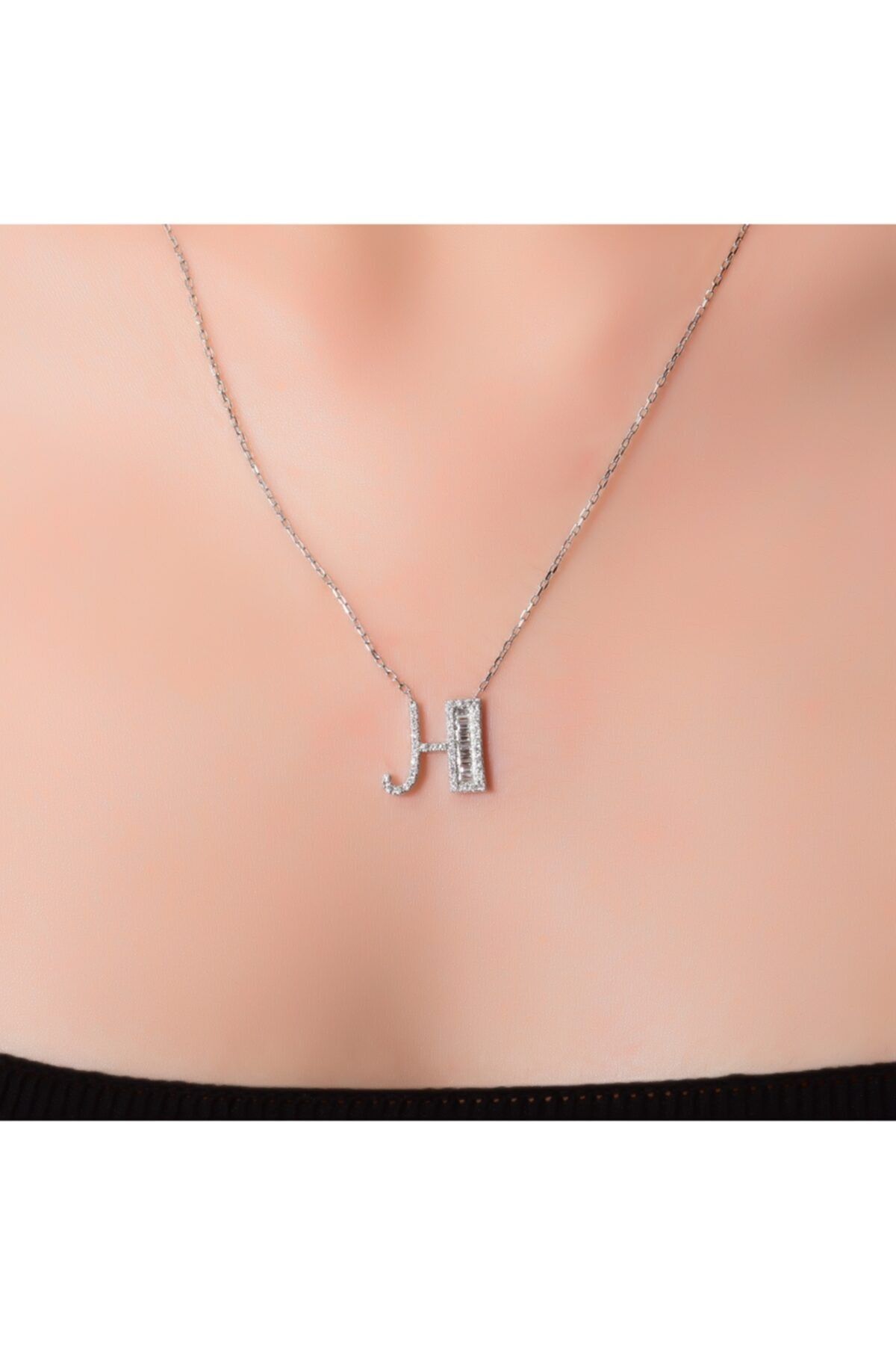 Goza Jewellery Lola Harf Pırlanta Altın Kolye