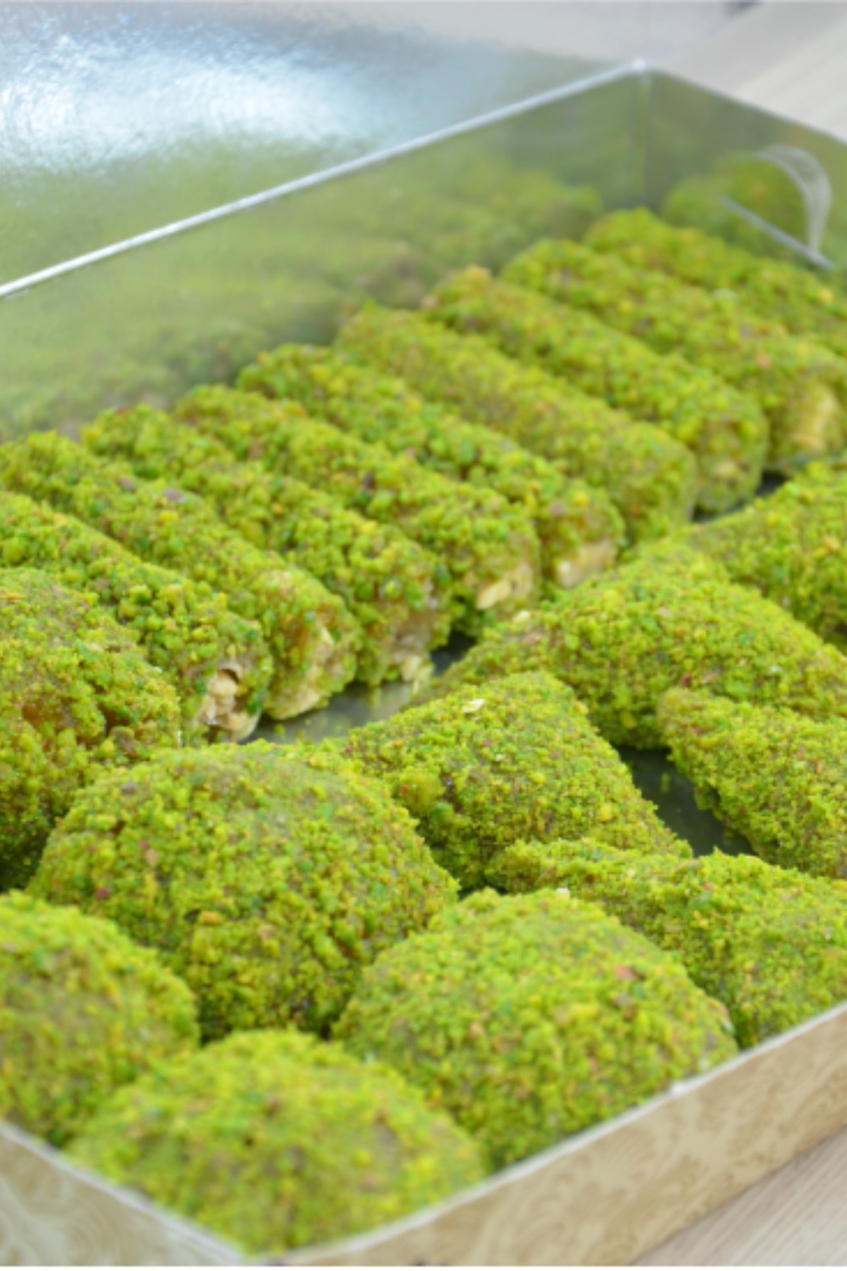Bİrsalkım Pestİl & Köme Yeşi Karadeniz Pestil Paketi 1000gr (ANTEP FISTIKLI MUSKA-RULO PESTİL-ÇOKO PESTİL)