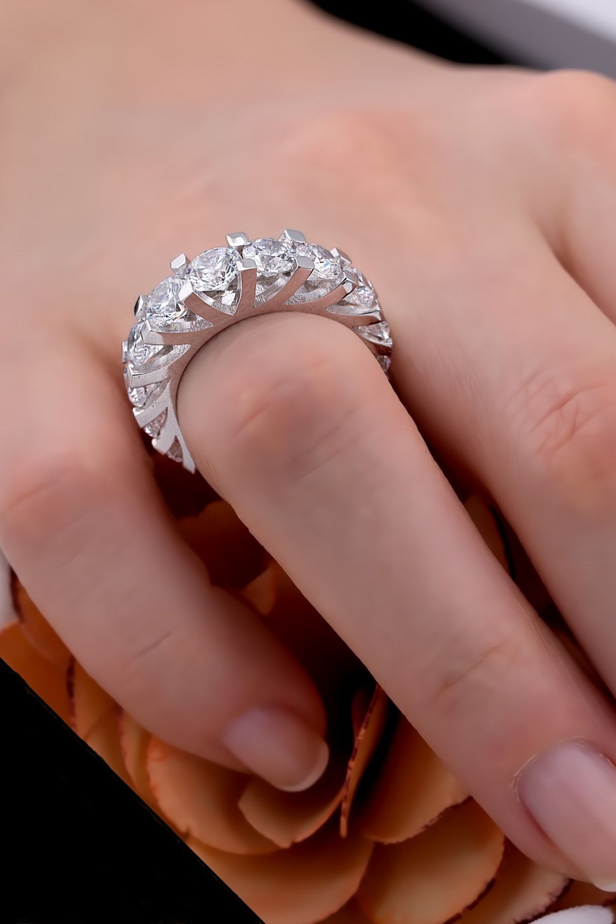 Crystal Diamond Zirconia Laboratuvar Pırlantası 5 Karat Yarım Tur Yüzük