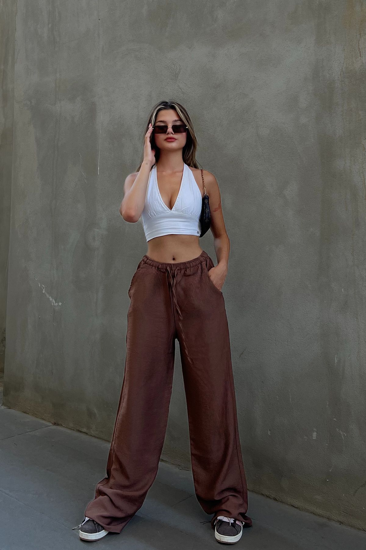 شلوار مخلوط قهوه ای