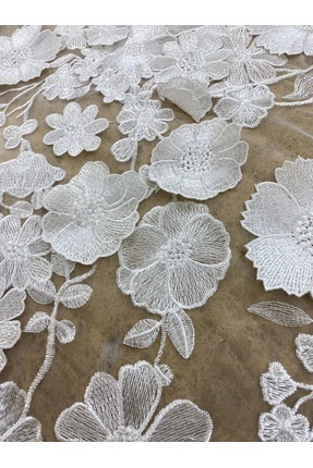 3D Çiçek Desenli Renkli Nakışlı Tül Kumaş - Gelinlik, Abiye, Özel Tasarım İçin | En 135 cm Image 1