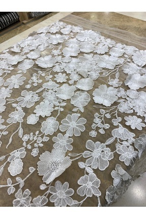 3D Çiçek Desenli Renkli Nakışlı Tül Kumaş - Gelinlik, Abiye, Özel Tasarım İçin | En 135 cm Image 0