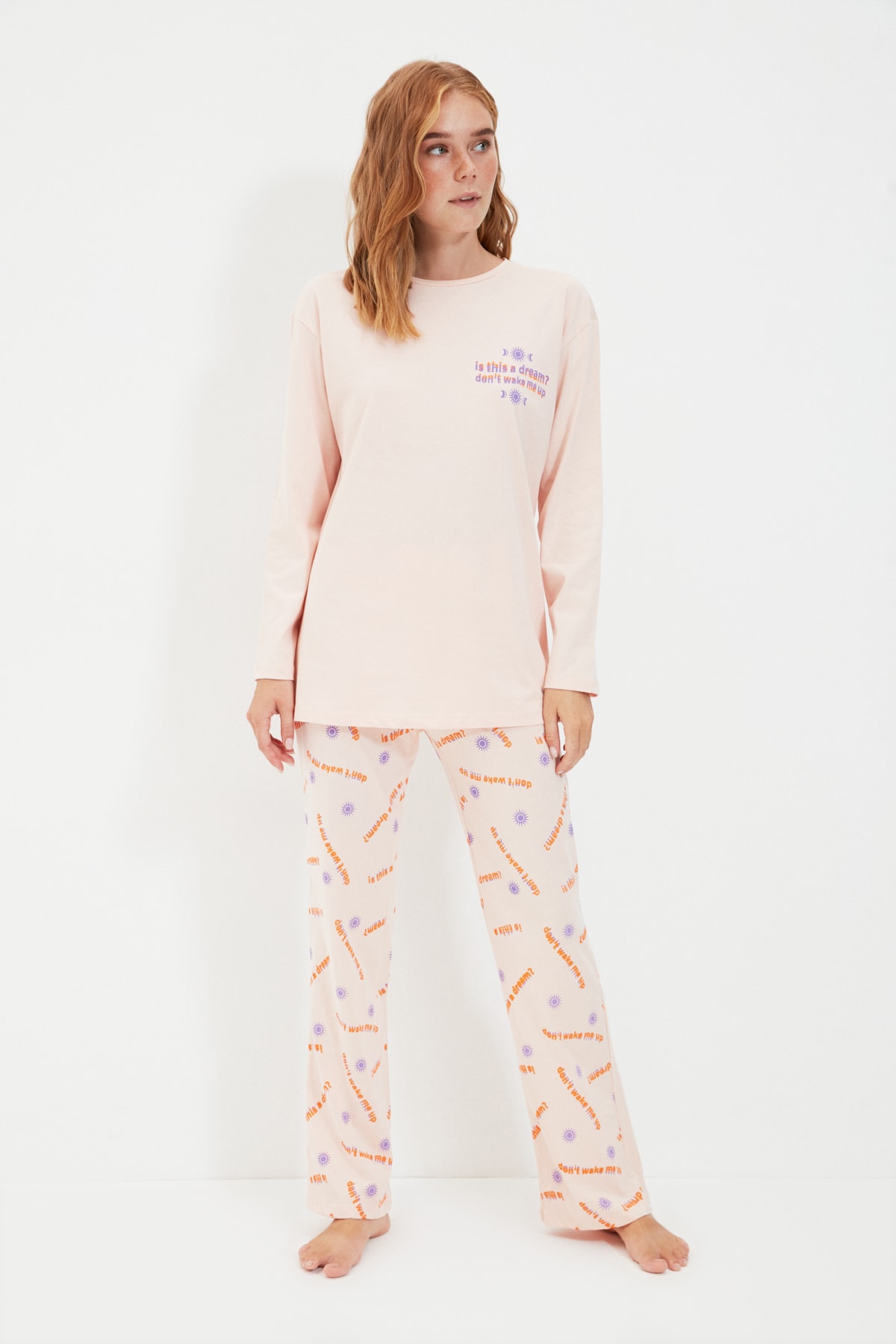 TRENDYOLMİLLA Çok Renkli İlüzyon Baskılı Örme Pijama Takımı THMAW22PT0223