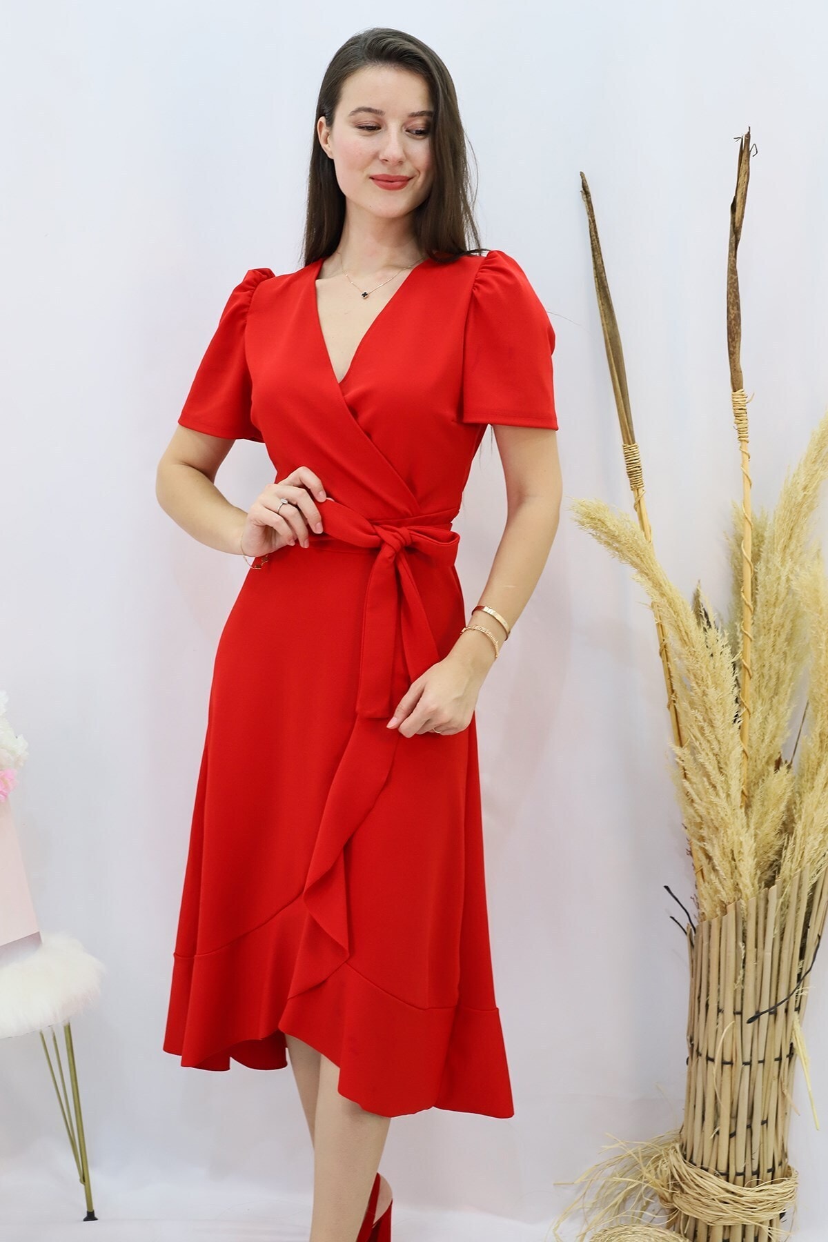 Mekafashion Kuşaklı V Yaka Elbise Kırmızı