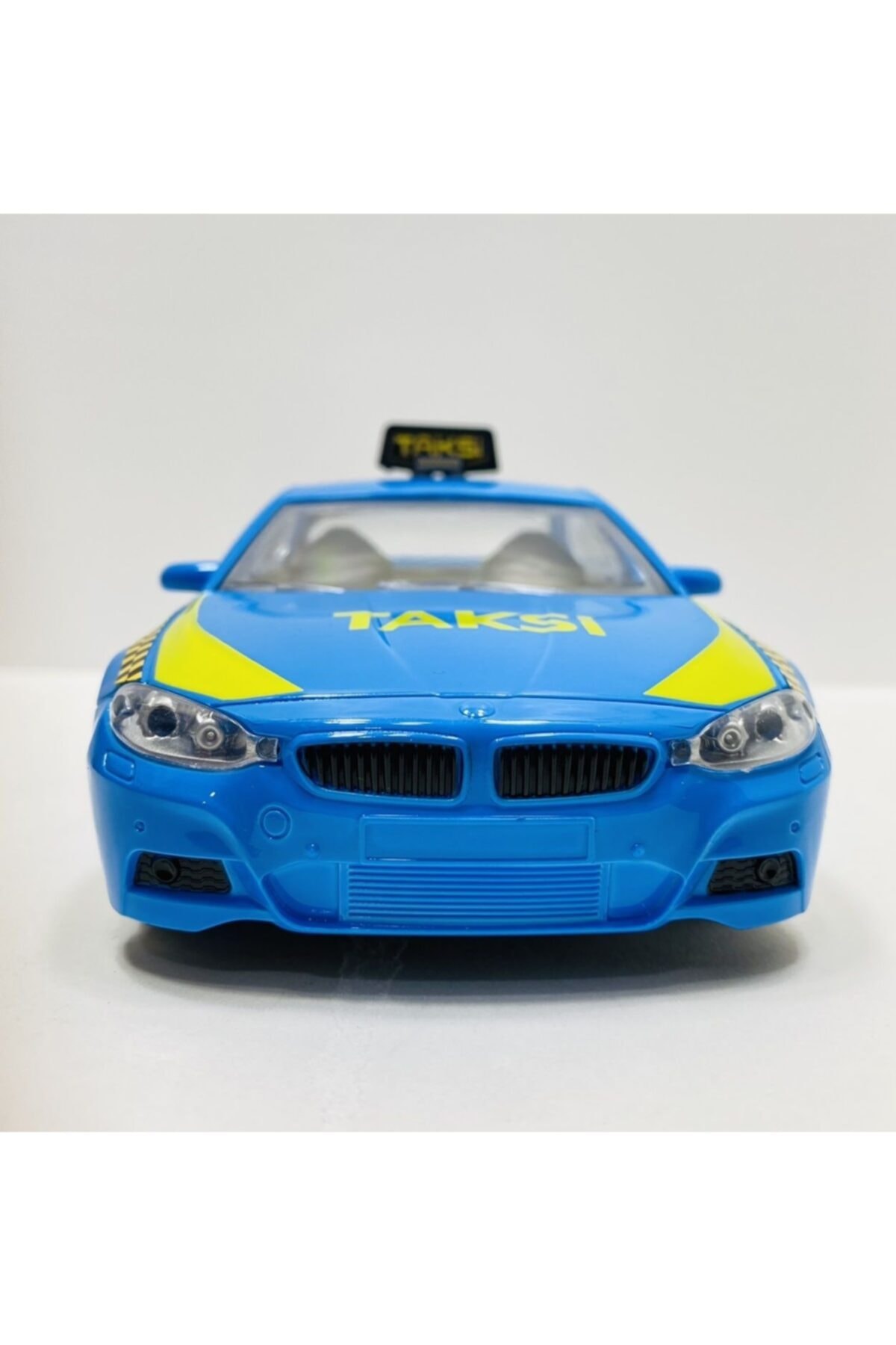 toysandmore Bmw 5.20 Model Uzaktan Kumandalı Şarjlı Full Fonksiyon Araba Oyuncak Mavi Taksi