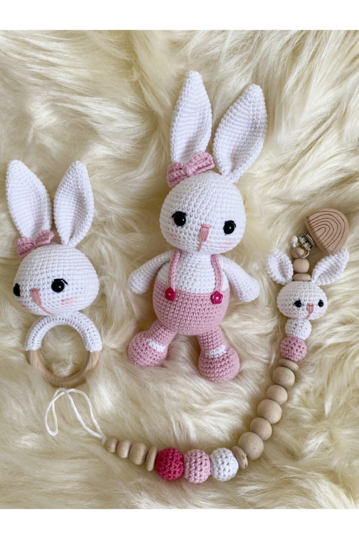 Bebe Pembe Tokalı Tavşan Amigurumi Oyuncak Seti 3’lü