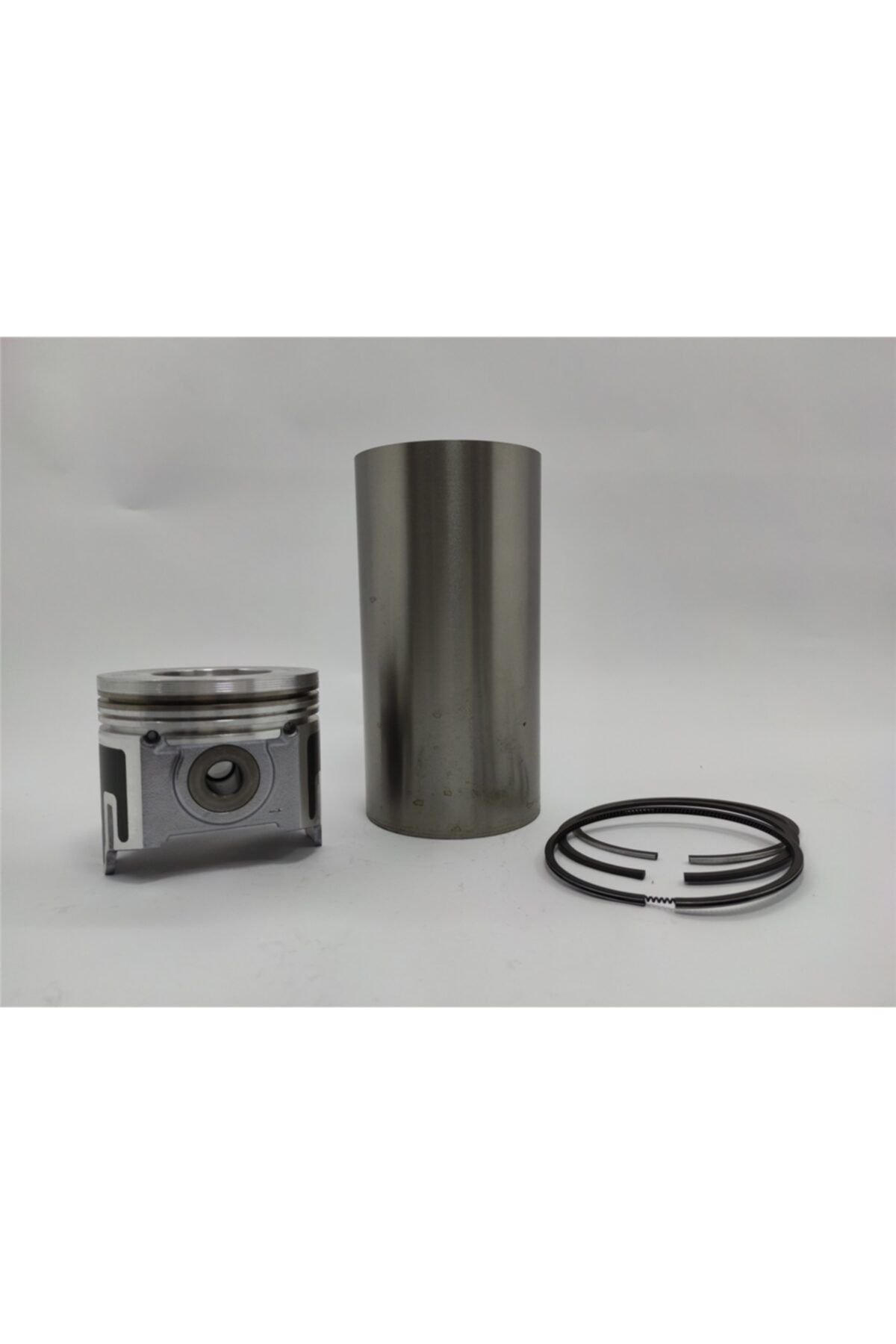MOTOKENT Kit (piston (alfinli) + Segman Seti + Motor Gömleği-semi Finiş-çap: 98.00 Mm):kubota/v3300/v3600