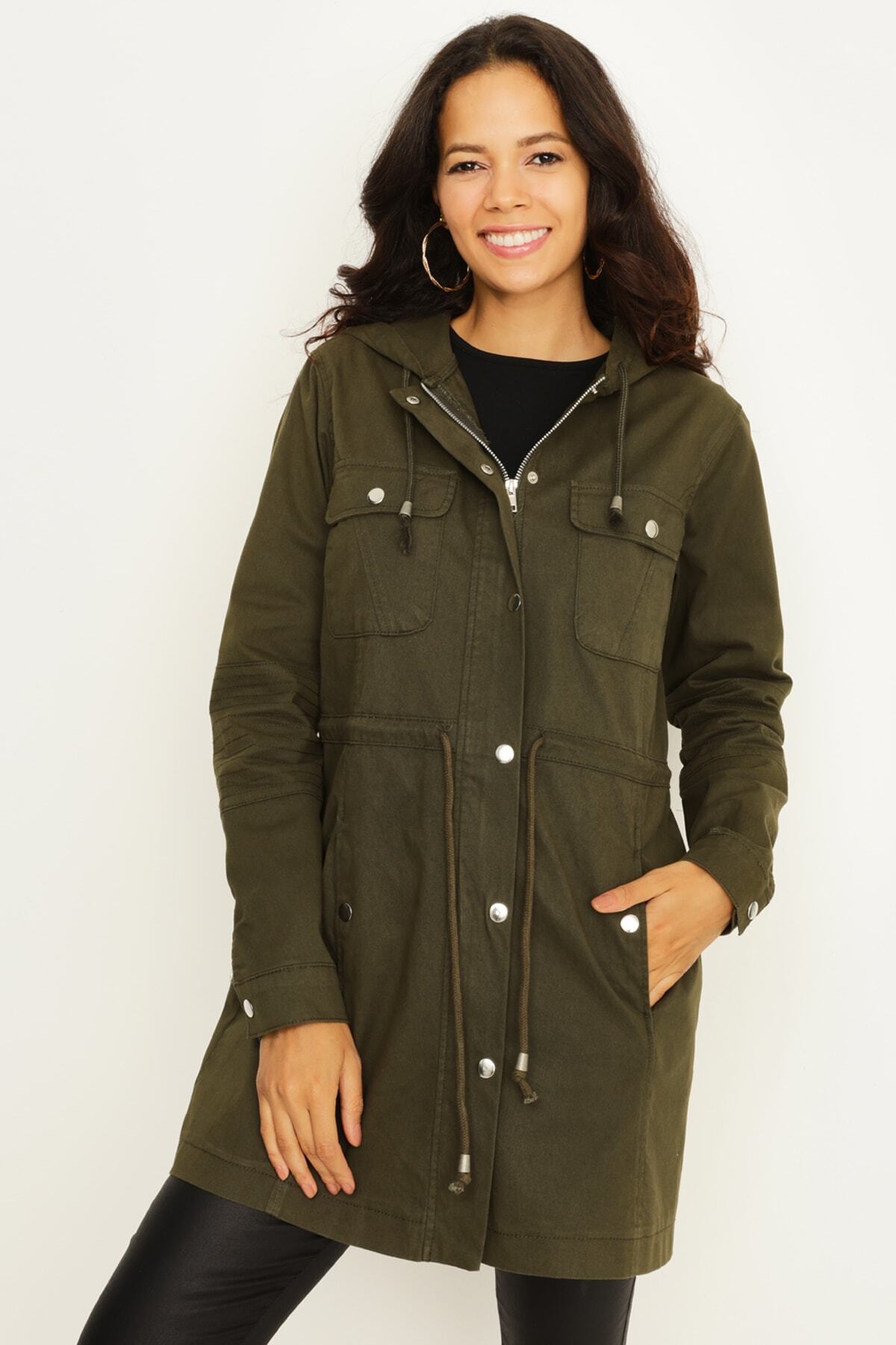 Select Moda Kadın Haki Kapüşonlu Fermuarlı Ve Çıtçıt Kapamalı Parka
