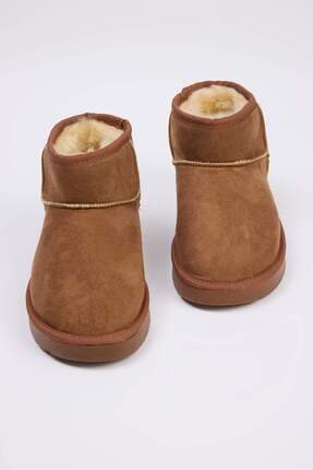 Taba İçi Kürklü Yuvarlak Burun Düz Flatform Topuklu Kadın Bot TAKAW26BO00001 Image 3