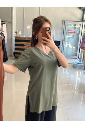 Kadın Yanları Yırtmaçlı V Yaka Asimetrik Haki T-shirt Image 0