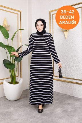 Kadın Siyah Beyaz Çizgili Rahat Kullanışlı Penye Oversize Şık Uzun Yazlık Tesettür Elbise Image 0