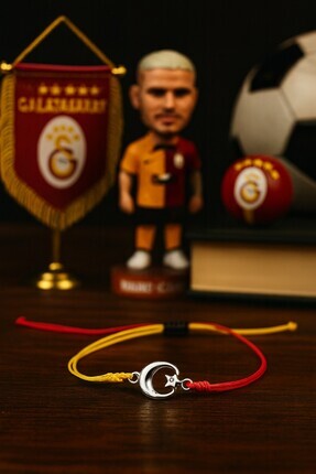 Galatasaray Ayyıldız Makrome Taraftar Bileklik - El Yapımı Ayarlanabilir Hediyeli Image 0