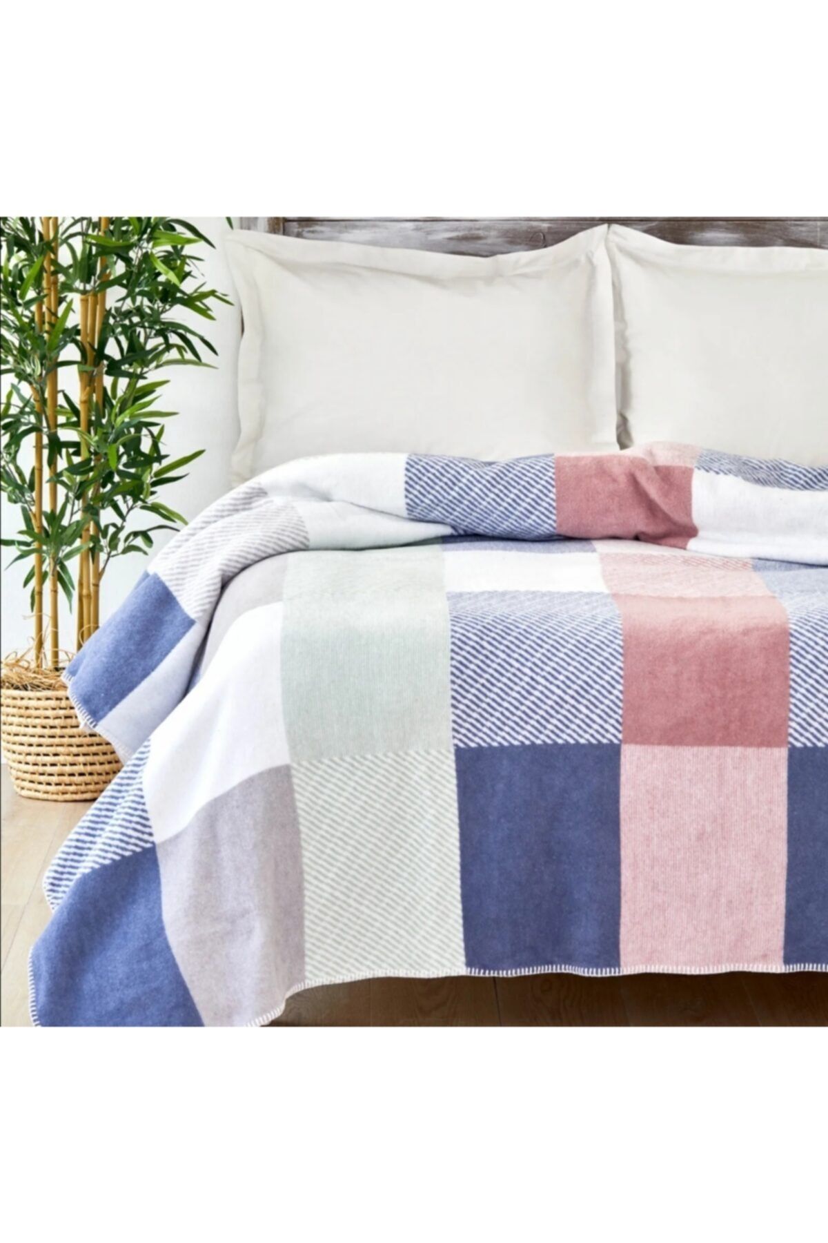 Karaca Home Joyce Indigo Multi Çift Kişilik Pamuk Battaniye