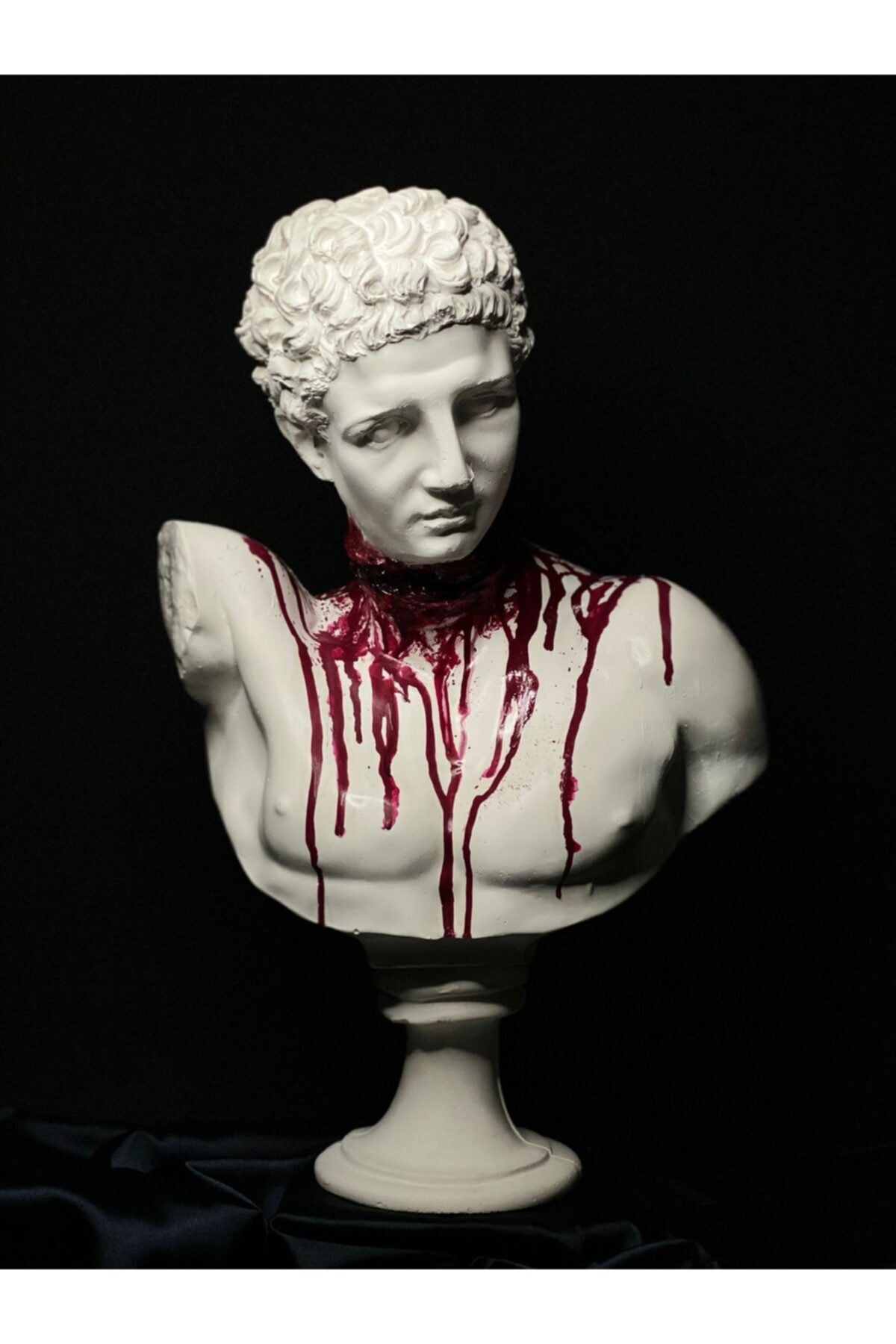 ShineLovely.co Hermes Blood Heykel