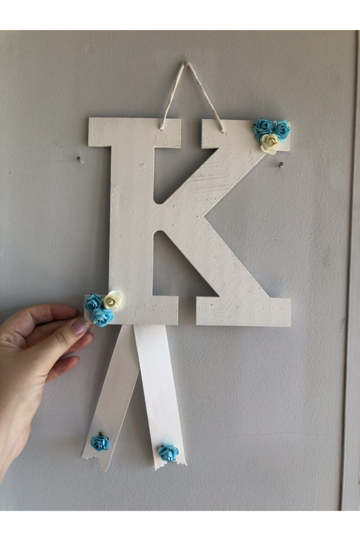 BB&KO HandMade Çocuk Odası Için ‘k’ Harfi Mavi Çiçekli Kapı Süsü
