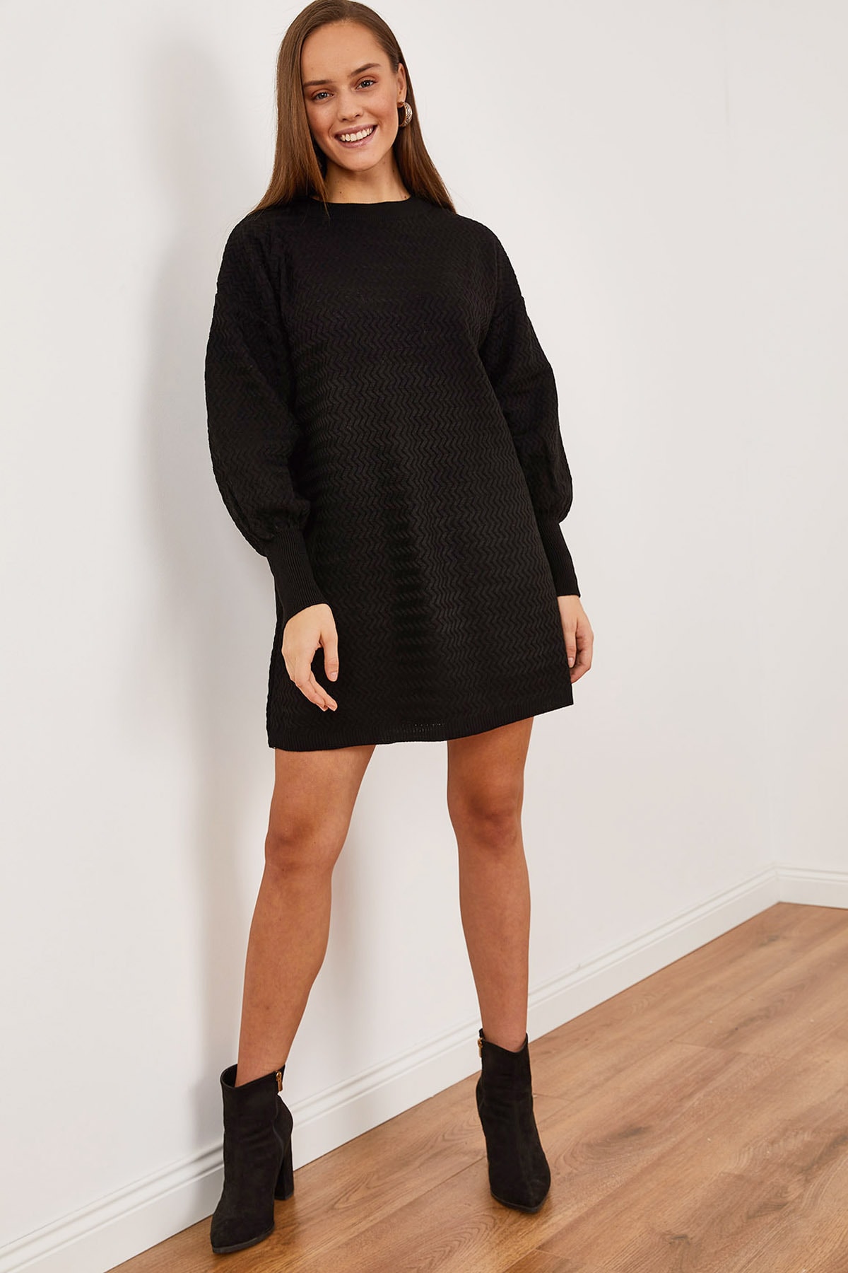 HDS Hadise Kadın Siyah Bisiklet Yaka Tunik 5180