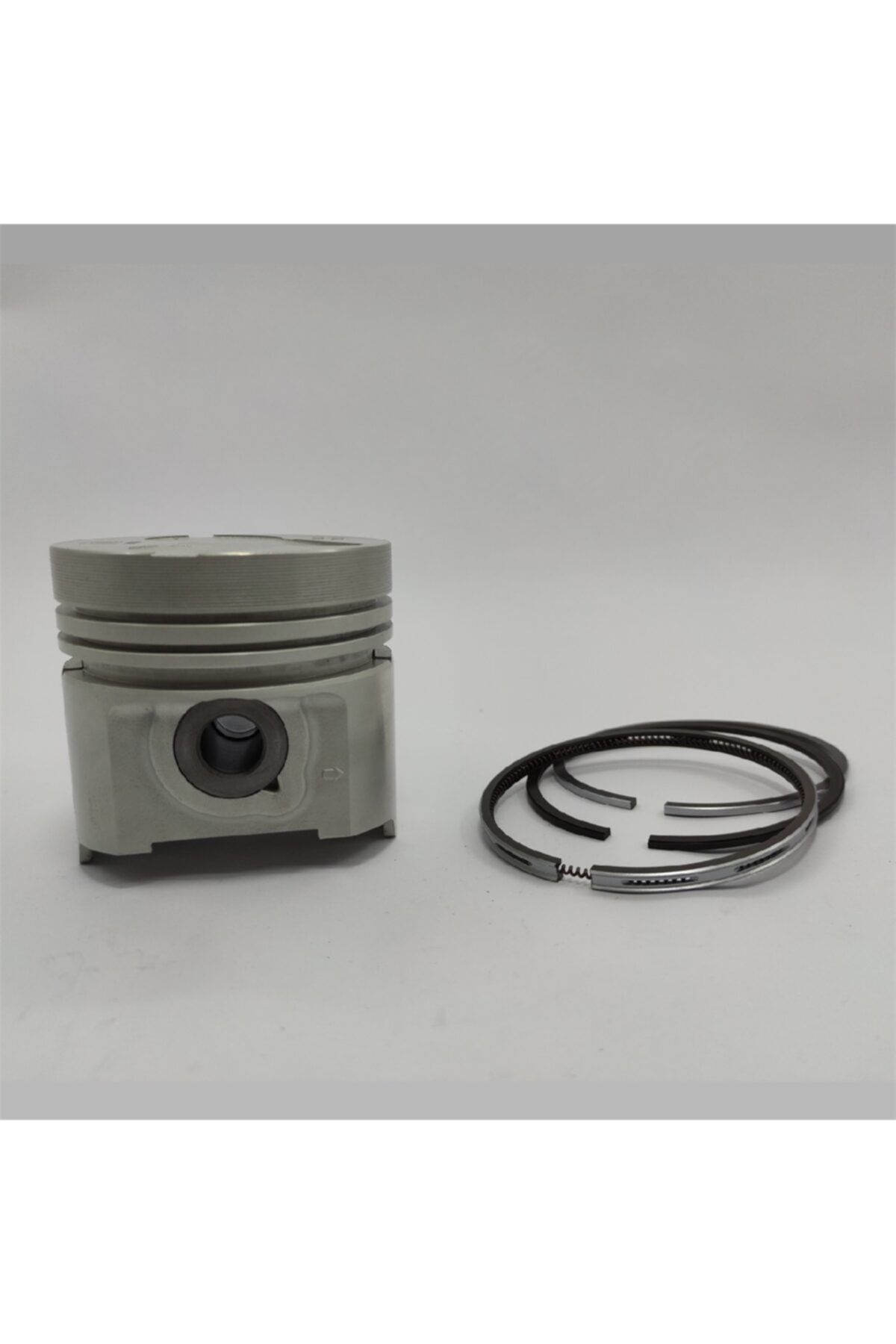 MOTOKENT Piston + Segman Seti (std-çap:80.00 Mm):kubota/d1403/v1903