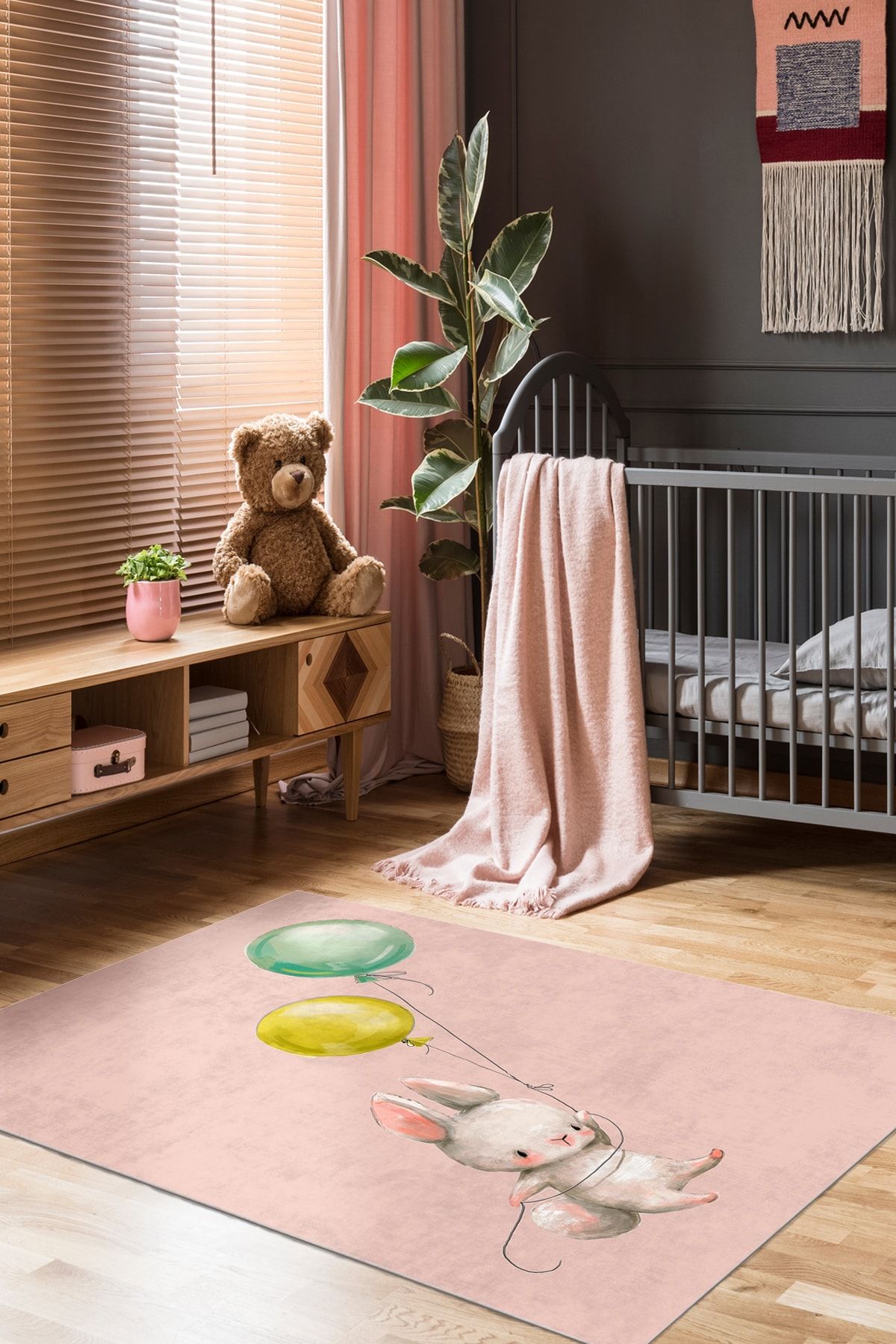 Frenda Home Tavşan Desenli Kaymaz Deri Taban Dekoratif Halı