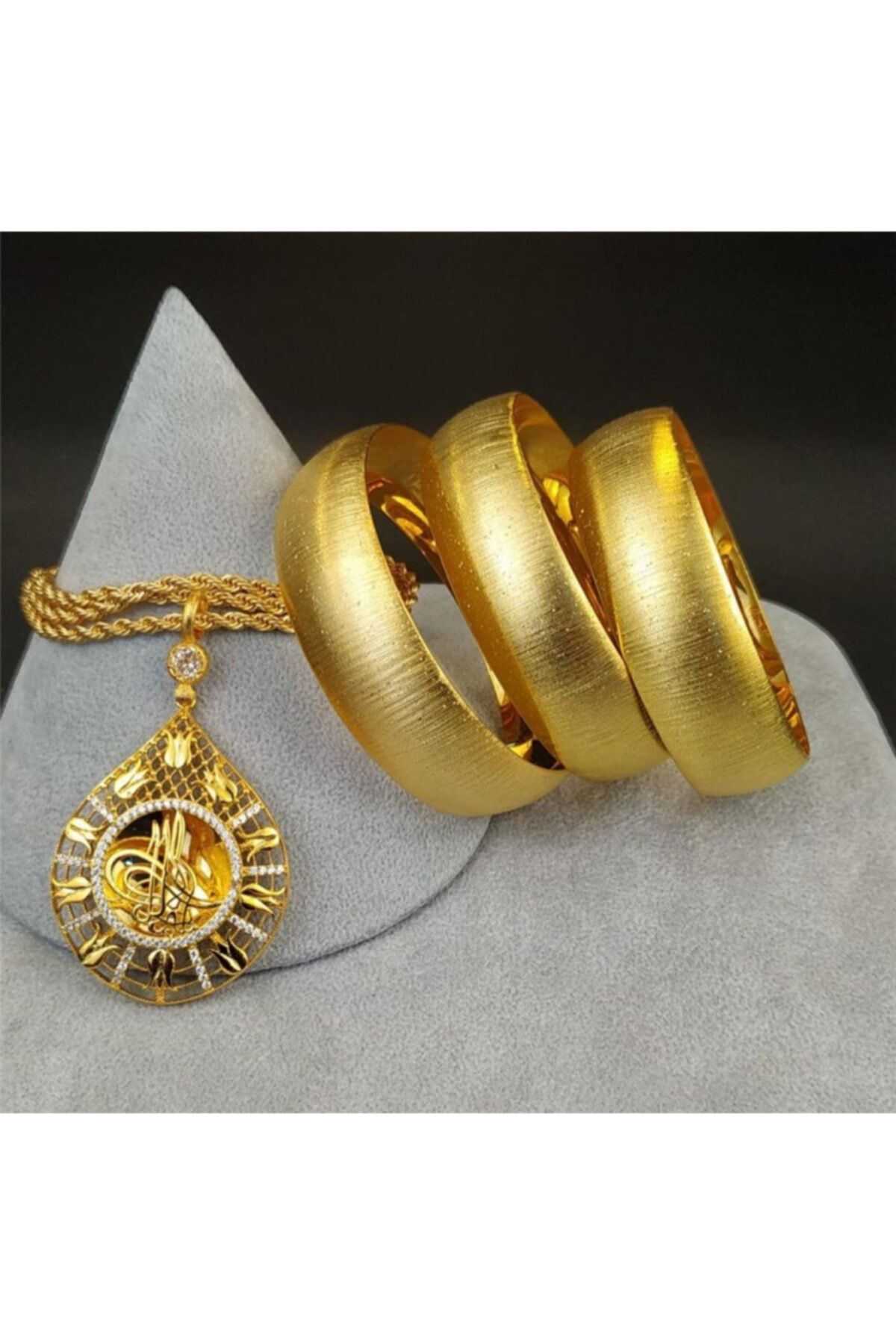 barış gold altın kaplama 22 Ayar Altın Kaplama Kadın 3 Ad 2 cm Bilezik 1 Ad Kolye Set