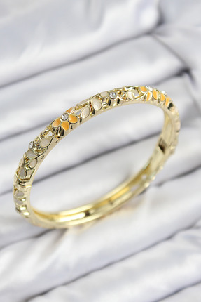 Mineli Pirinç Zirkon Taşlı Sarı Krem Çiçek Motifli Gold Kadın Kelepçe Image 0
