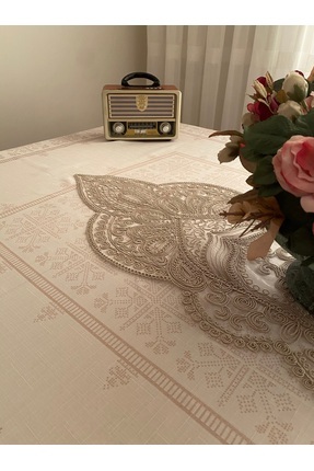 FRANSIZ DANTELLİ TEK PARÇA RUNNER, ÇİÇEK DETAYLI MASA&SEHPA ÖRTÜSÜ, ÇEYİZLİK RUNNER 35X115 Image 0